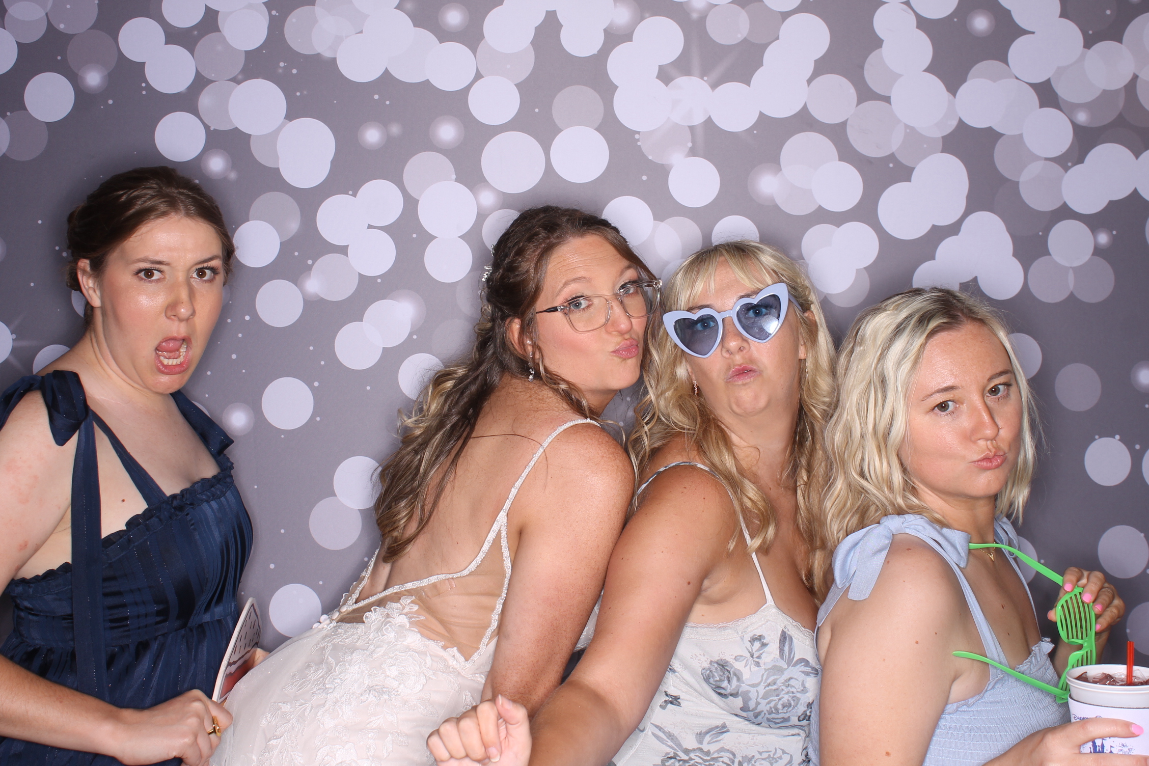 Cody & Alecia | View more photos from the event at gallery.photoboothcincy.com/u/PhotoBoothCincy/Cody-Alecia