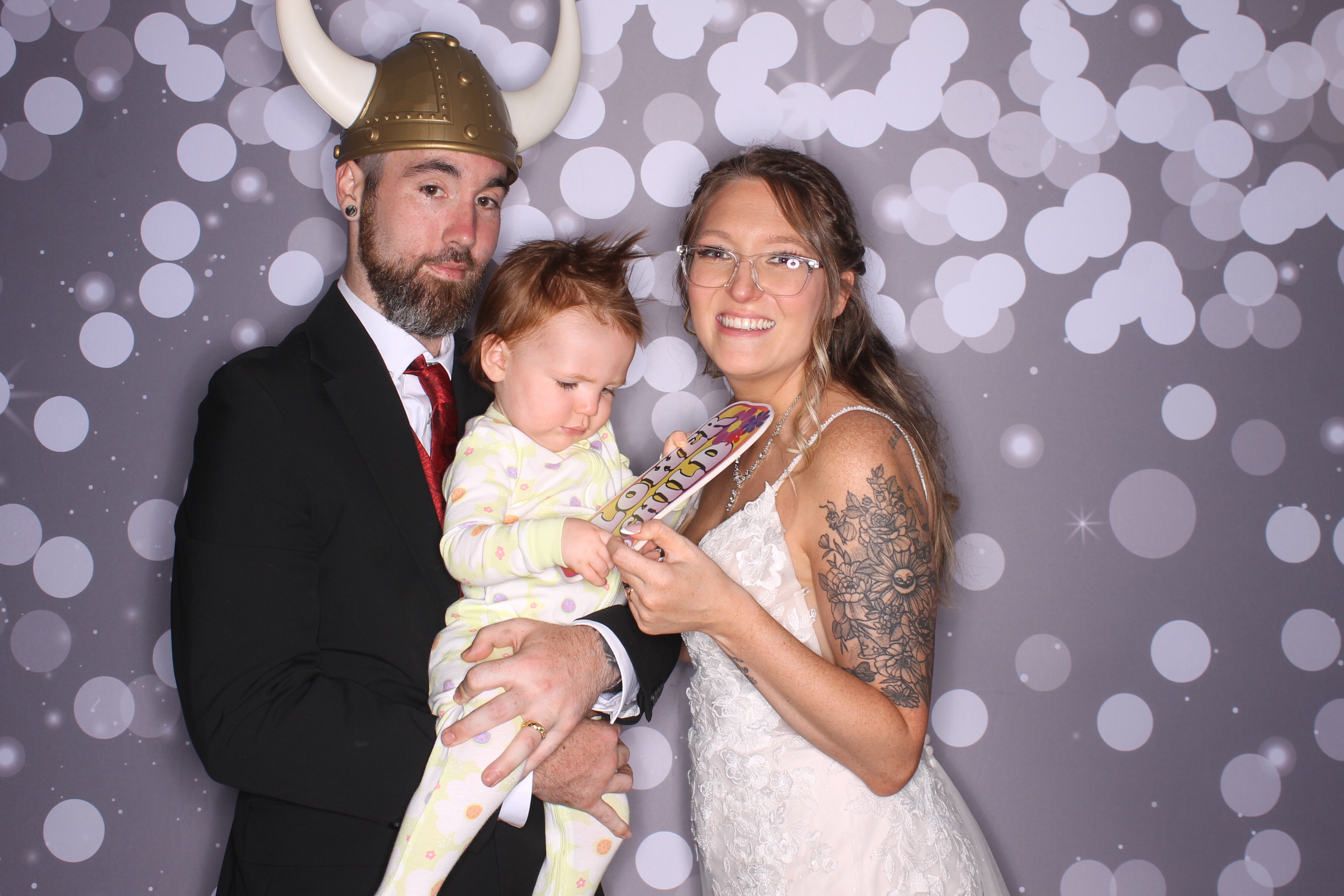 Cody & Alecia | View more photos from the event at gallery.photoboothcincy.com/u/PhotoBoothCincy/Cody-Alecia