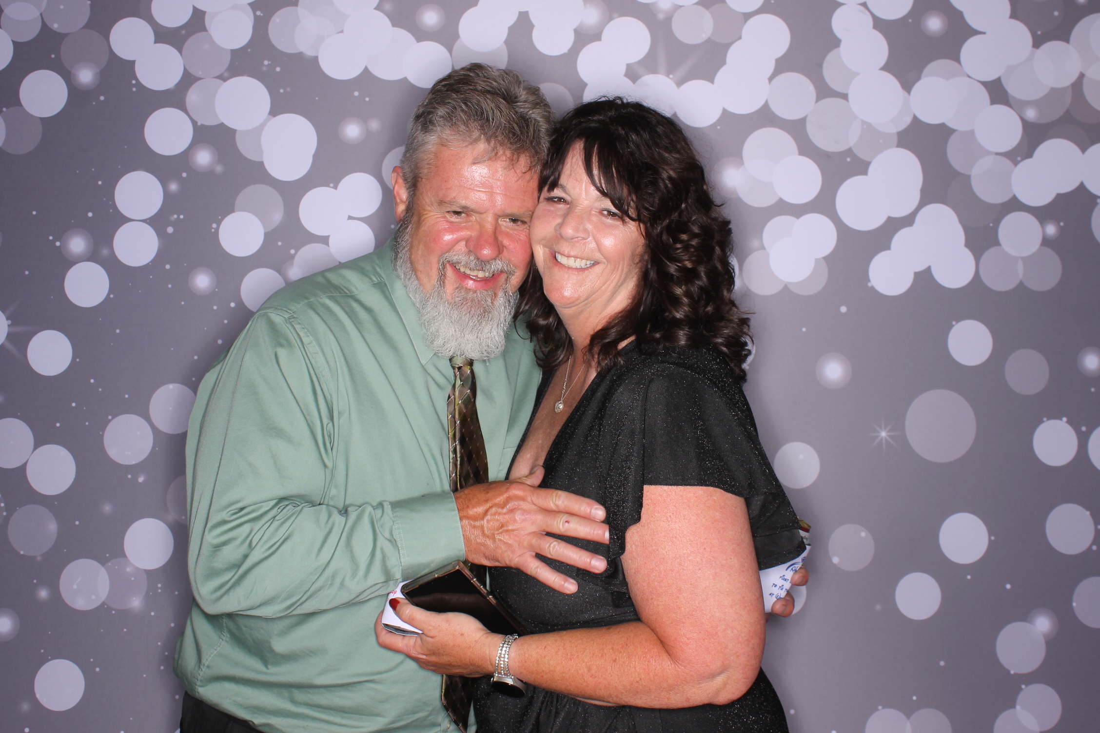 Cody & Alecia | View more photos from the event at gallery.photoboothcincy.com/u/PhotoBoothCincy/Cody-Alecia