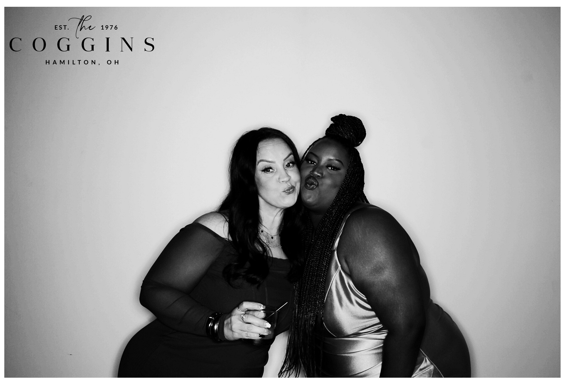 Coggins Wedding | View more photos from the event at gallery.photoboothcincy.com/u/PhotoBoothCincy/Coggins-Wedding