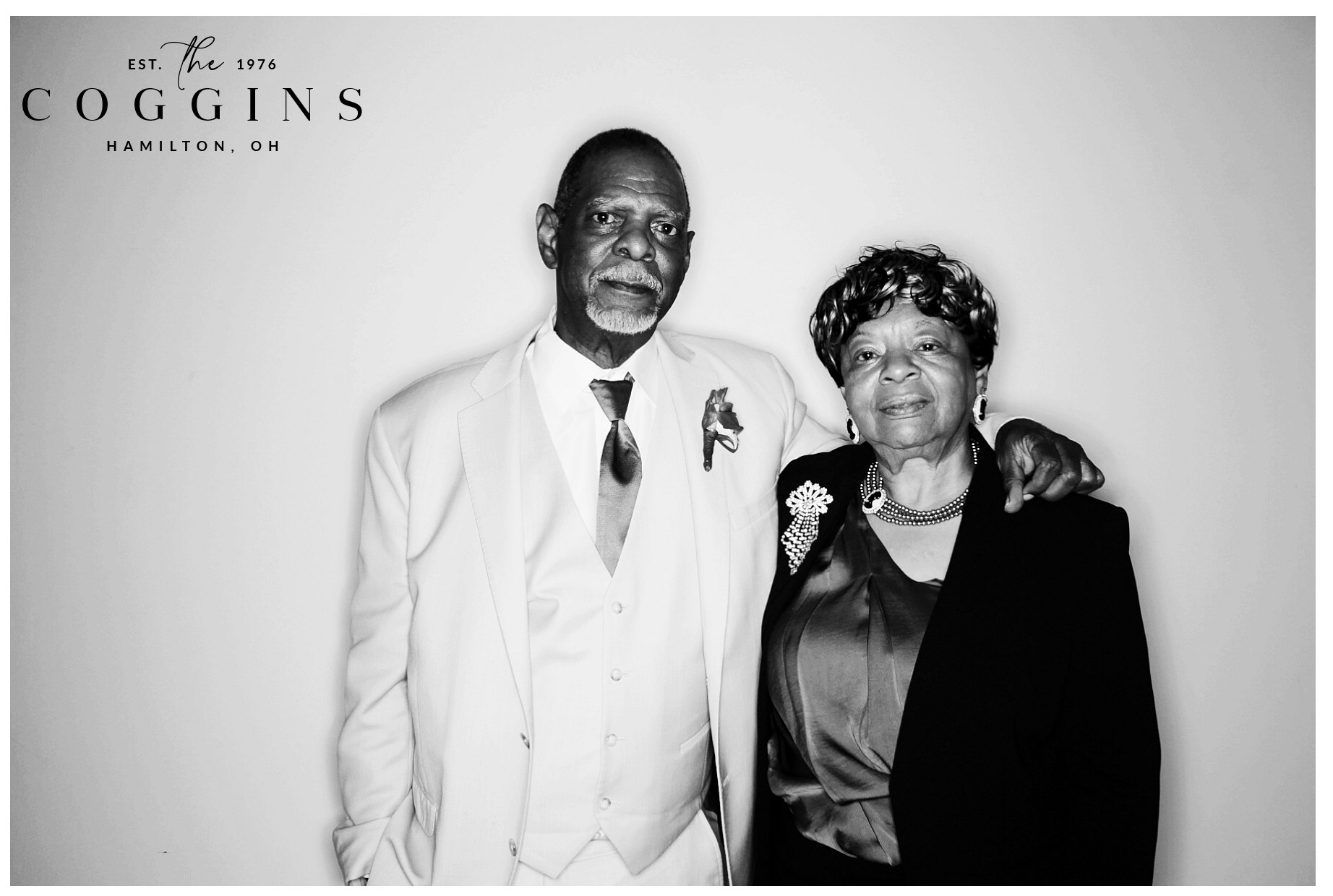 Coggins Wedding | View more photos from the event at gallery.photoboothcincy.com/u/PhotoBoothCincy/Coggins-Wedding