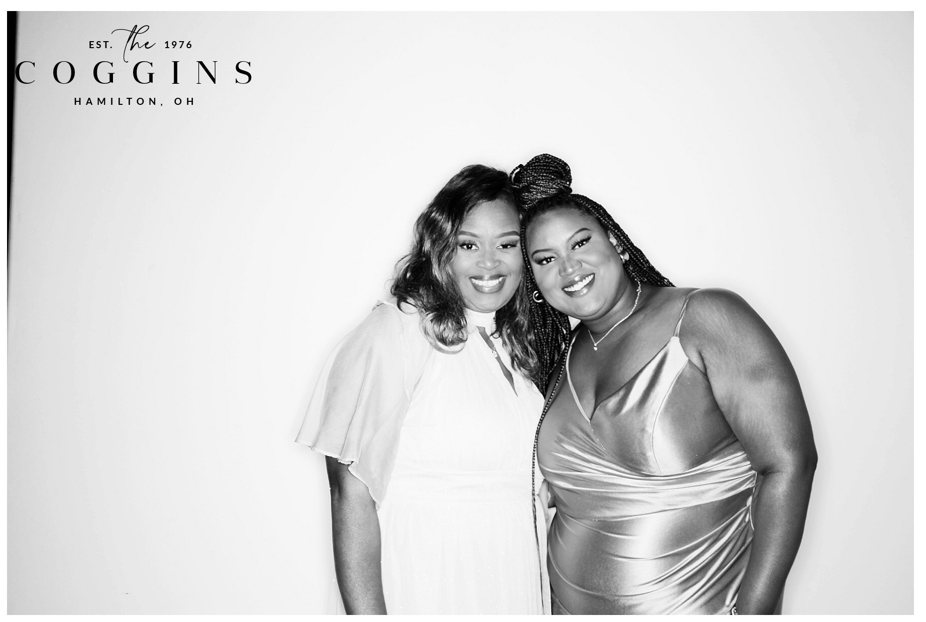 Coggins Wedding | View more photos from the event at gallery.photoboothcincy.com/u/PhotoBoothCincy/Coggins-Wedding
