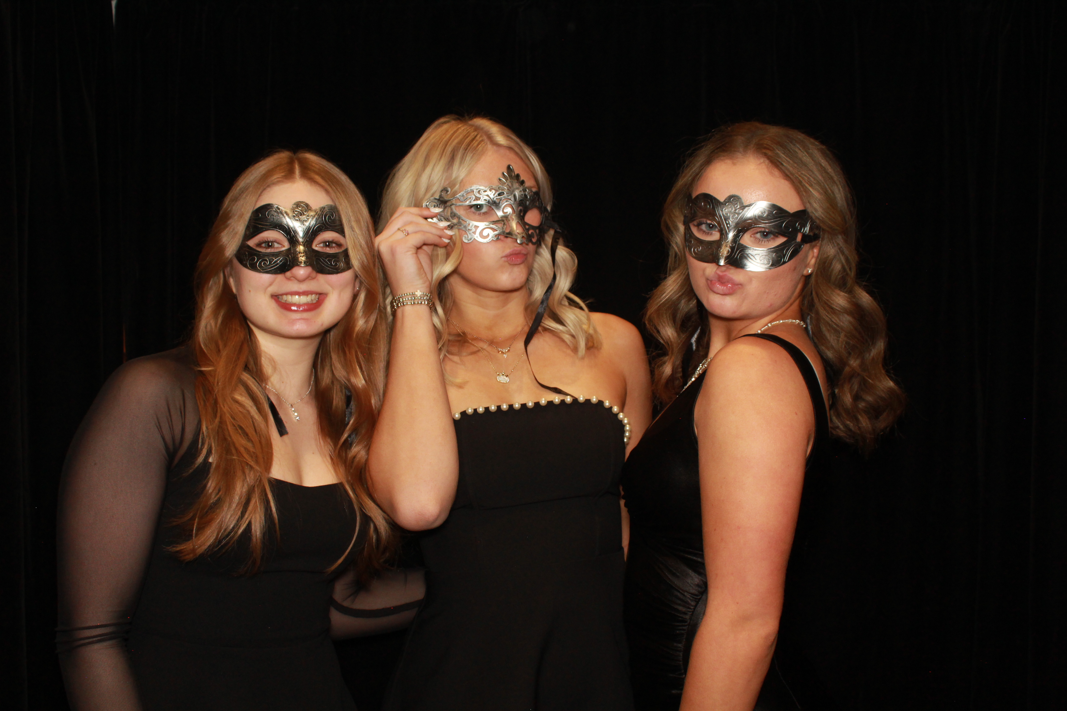 Conner HS Prom | View more photos from the event at gallery.photoboothcincy.com/u/PhotoBoothCincy/Conner-HS-Prom