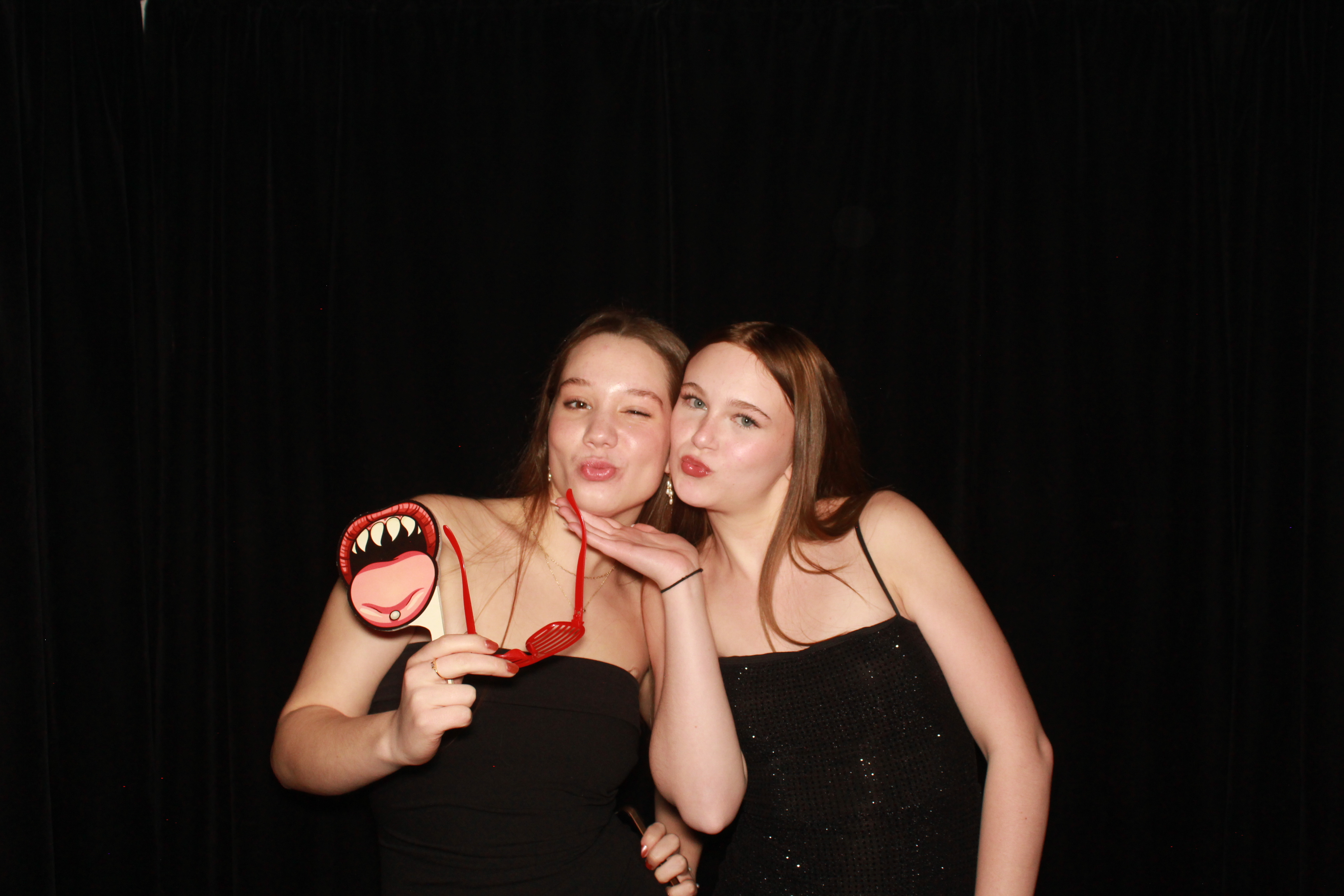 Conner HS Prom | View more photos from the event at gallery.photoboothcincy.com/u/PhotoBoothCincy/Conner-HS-Prom