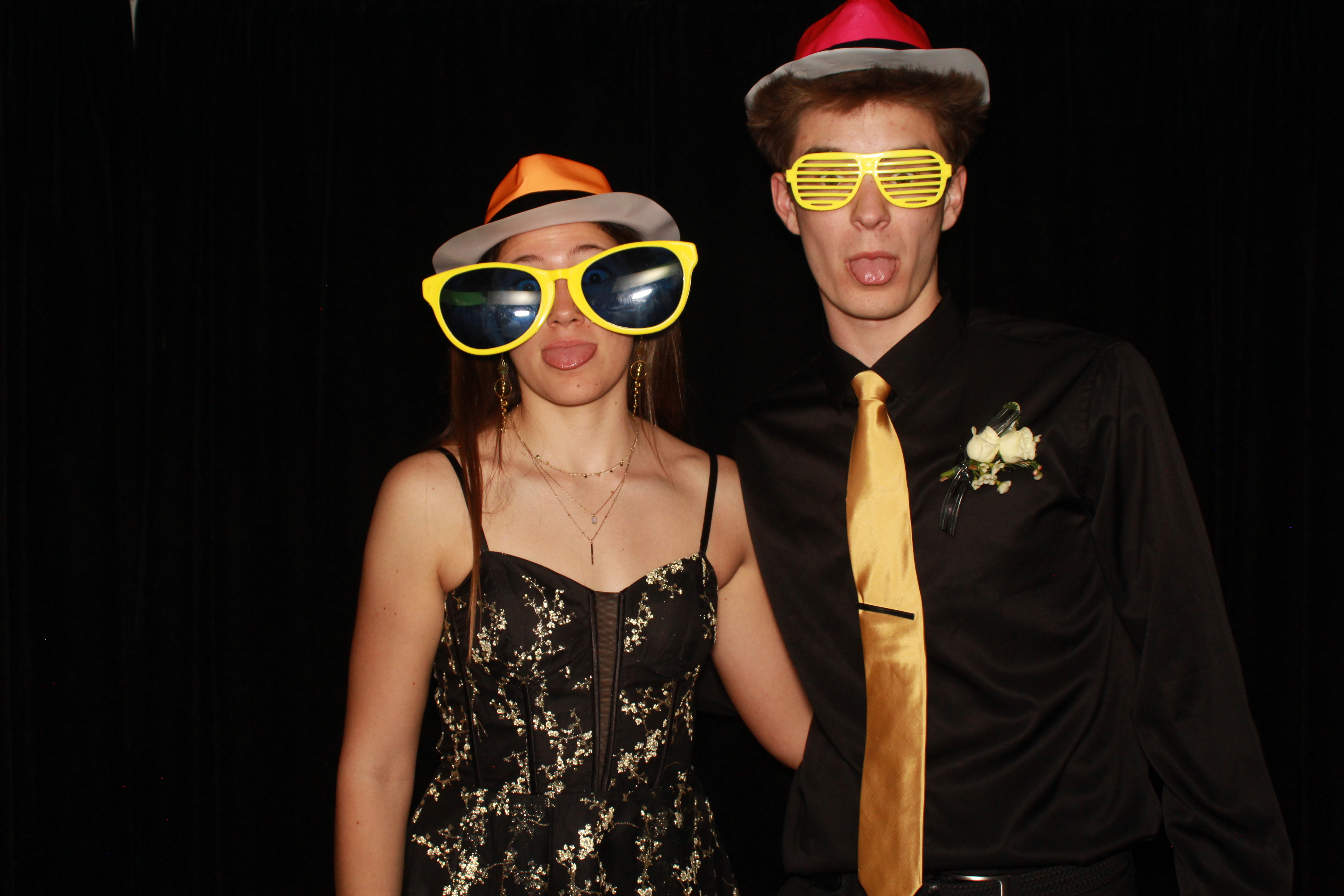 Conner HS Prom | View more photos from the event at gallery.photoboothcincy.com/u/PhotoBoothCincy/Conner-HS-Prom