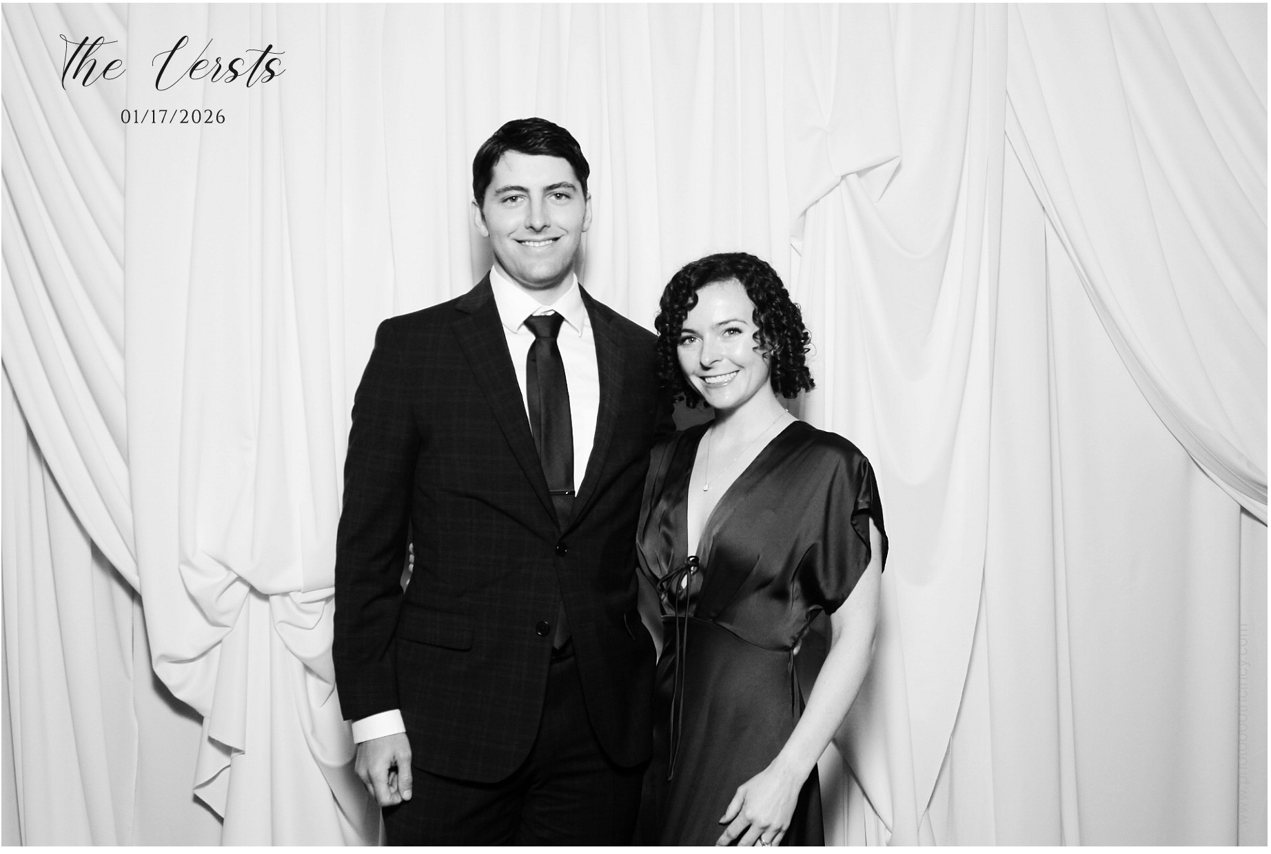 Conner & Madison | View more photos from the event at gallery.photoboothcincy.com/u/PhotoBoothCincy/Conner-Madison