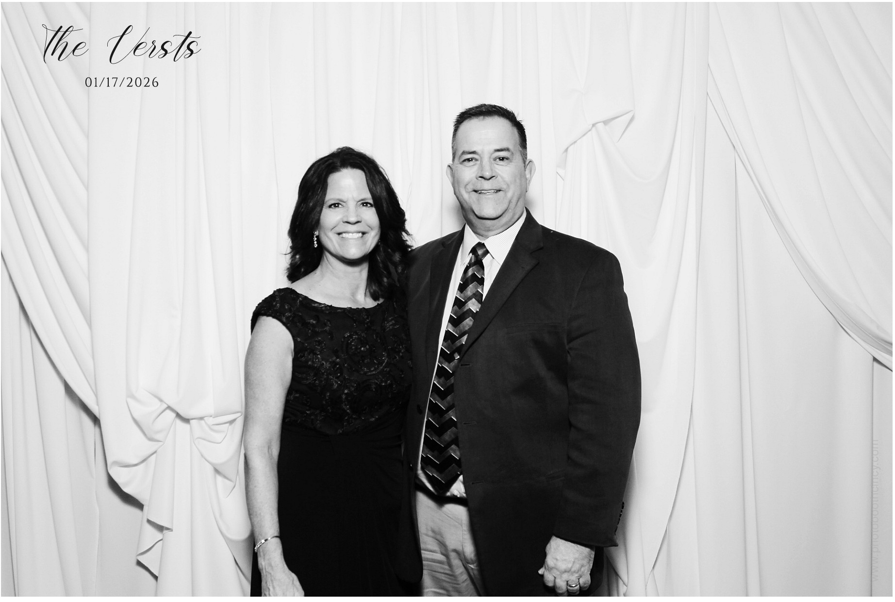 Conner & Madison | View more photos from the event at gallery.photoboothcincy.com/u/PhotoBoothCincy/Conner-Madison