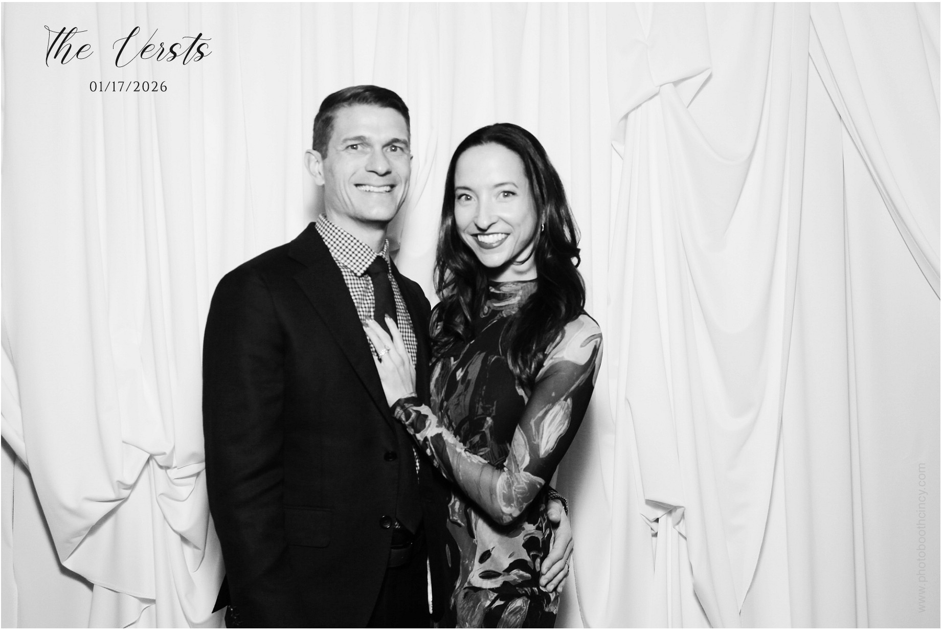 Conner & Madison | View more photos from the event at gallery.photoboothcincy.com/u/PhotoBoothCincy/Conner-Madison