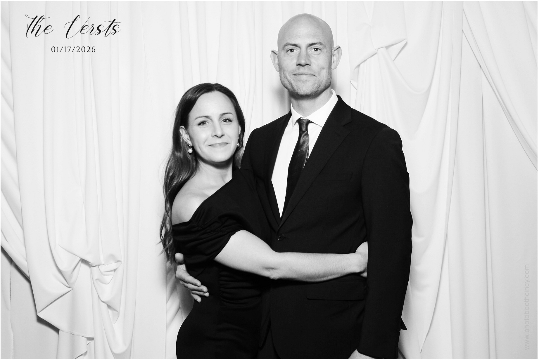 Conner & Madison | View more photos from the event at gallery.photoboothcincy.com/u/PhotoBoothCincy/Conner-Madison