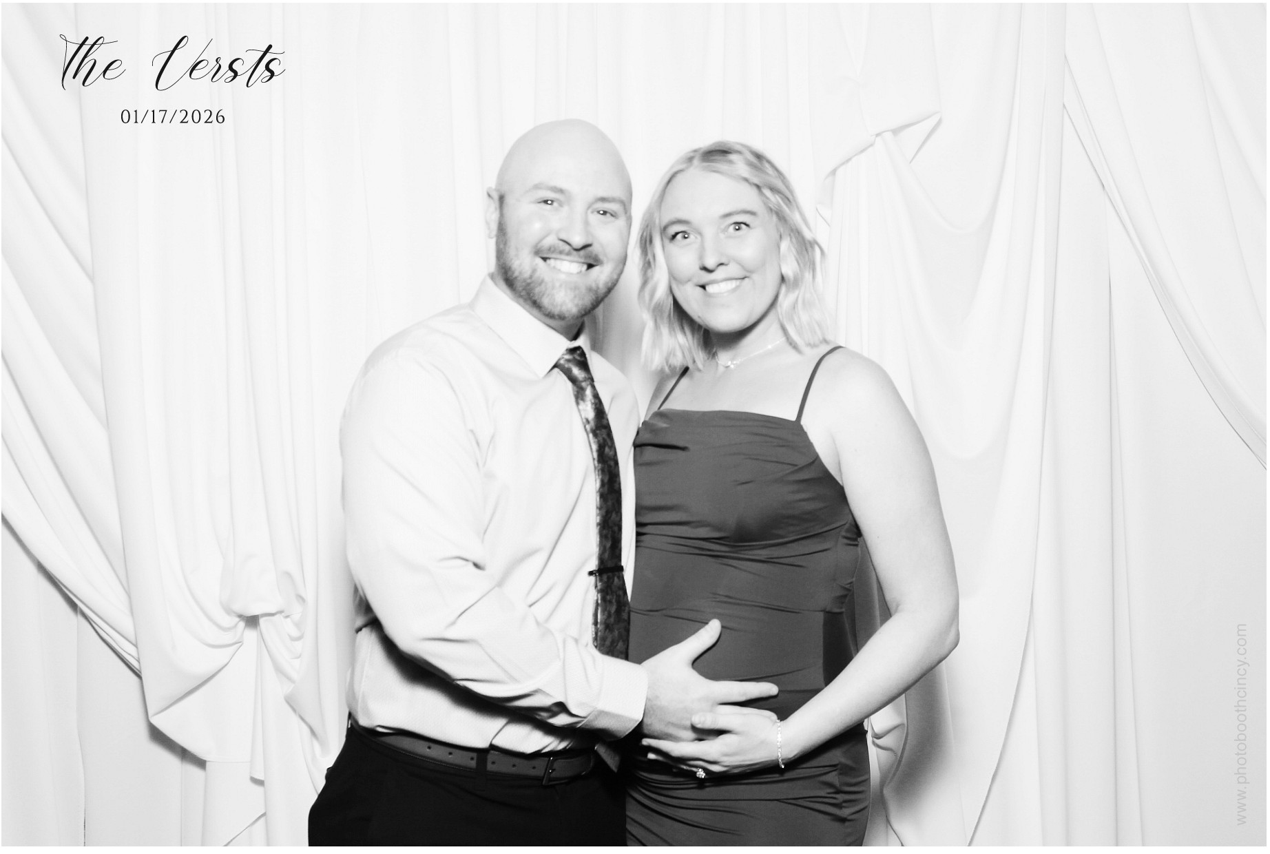 Conner & Madison | View more photos from the event at gallery.photoboothcincy.com/u/PhotoBoothCincy/Conner-Madison