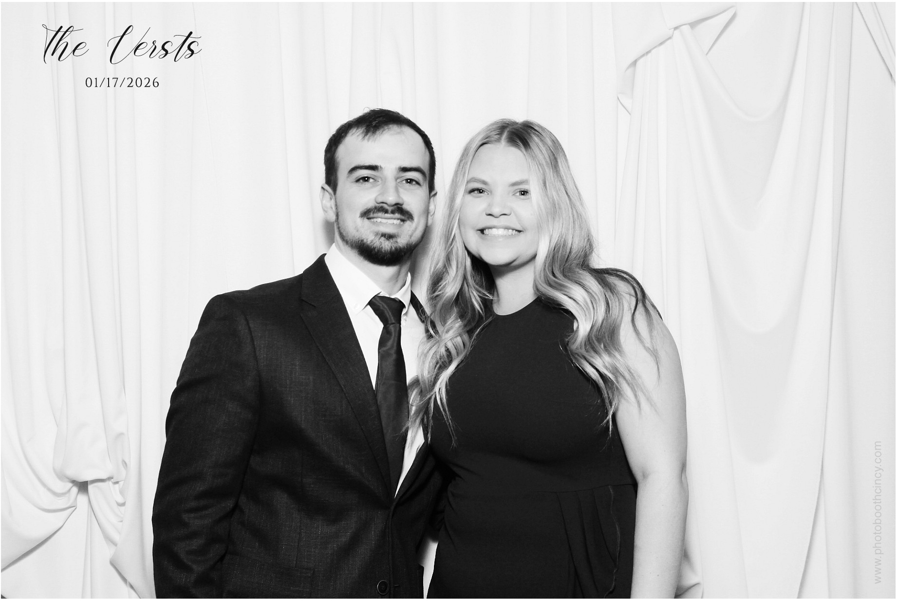 Conner & Madison | View more photos from the event at gallery.photoboothcincy.com/u/PhotoBoothCincy/Conner-Madison
