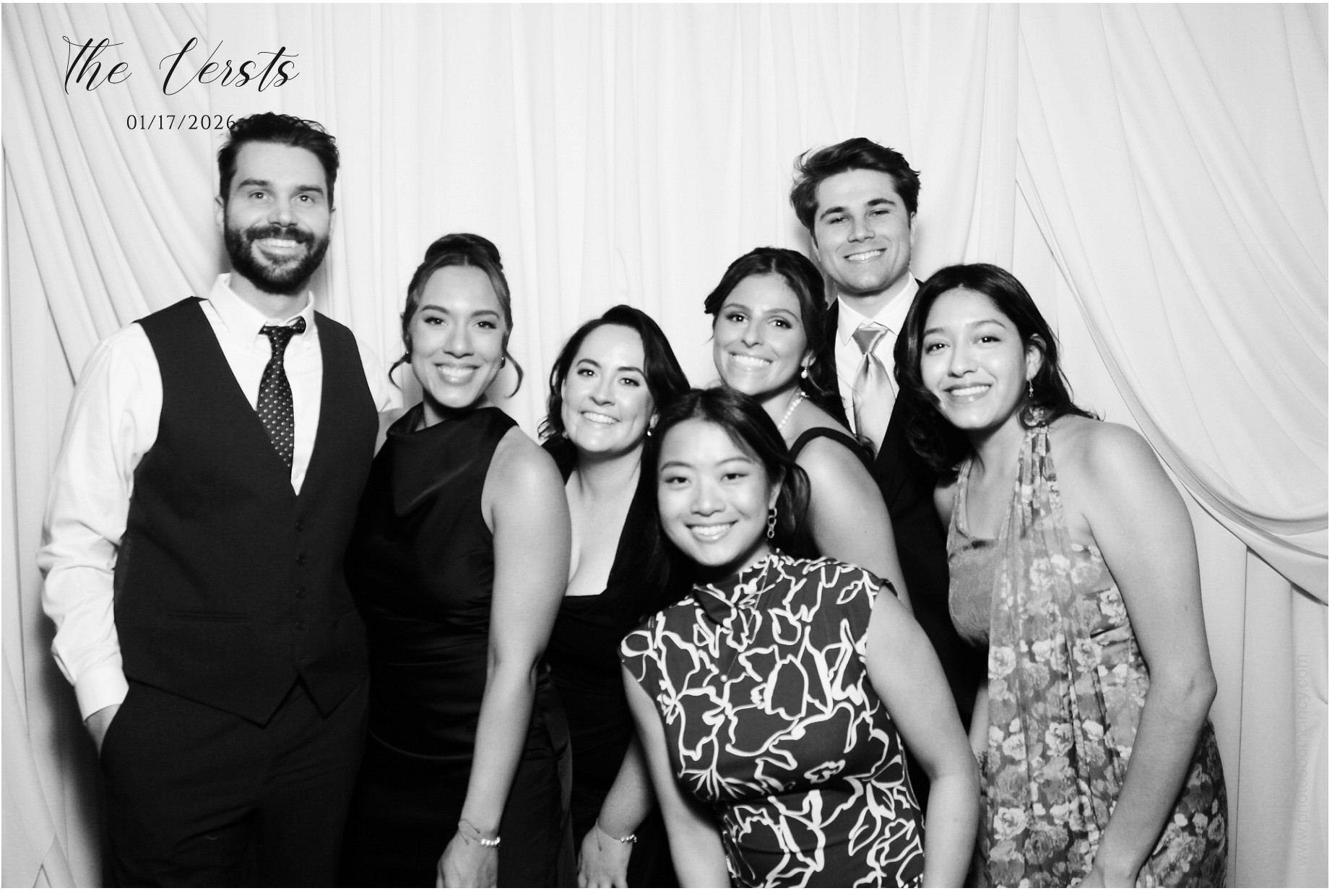 Conner & Madison | View more photos from the event at gallery.photoboothcincy.com/u/PhotoBoothCincy/Conner-Madison
