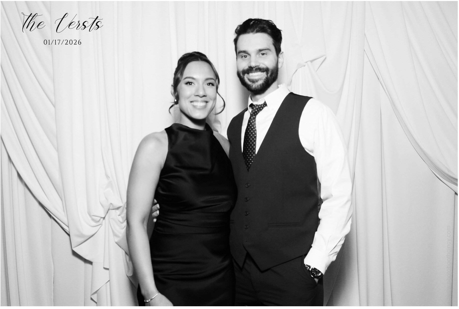 Conner & Madison | View more photos from the event at gallery.photoboothcincy.com/u/PhotoBoothCincy/Conner-Madison