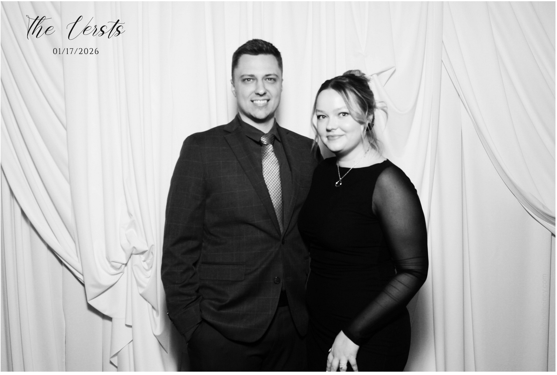 Conner & Madison | View more photos from the event at gallery.photoboothcincy.com/u/PhotoBoothCincy/Conner-Madison