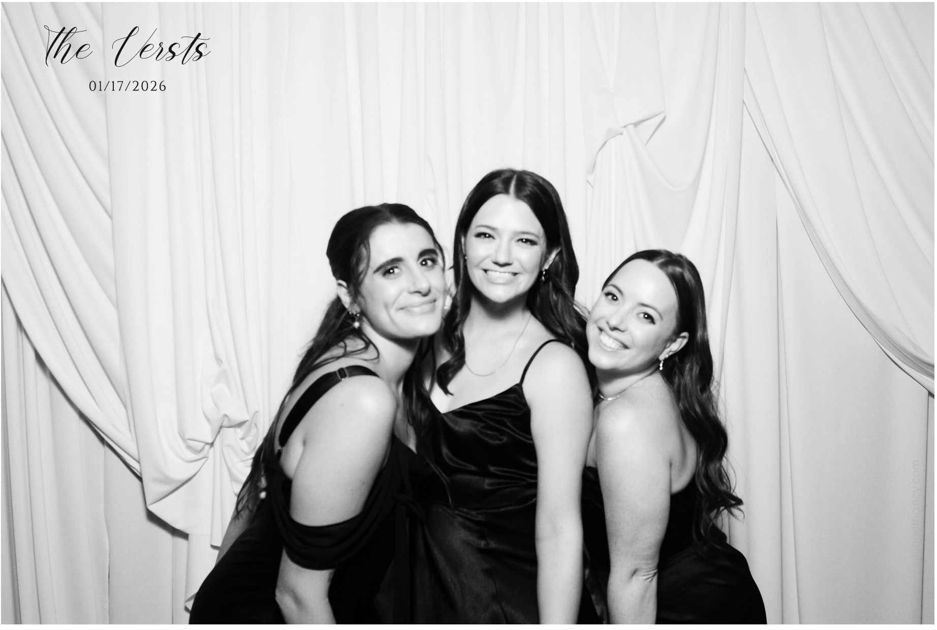 Conner & Madison | View more photos from the event at gallery.photoboothcincy.com/u/PhotoBoothCincy/Conner-Madison