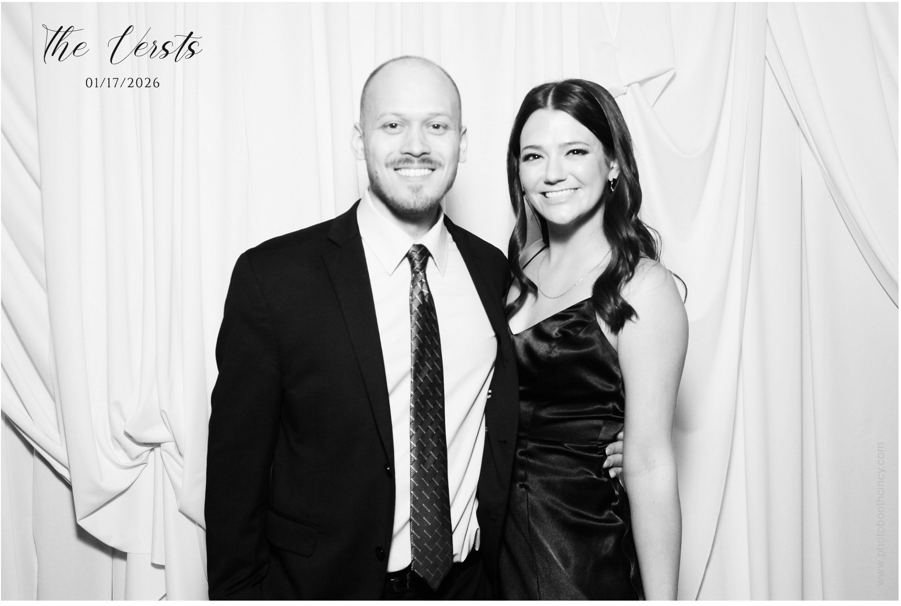 Conner & Madison | View more photos from the event at gallery.photoboothcincy.com/u/PhotoBoothCincy/Conner-Madison