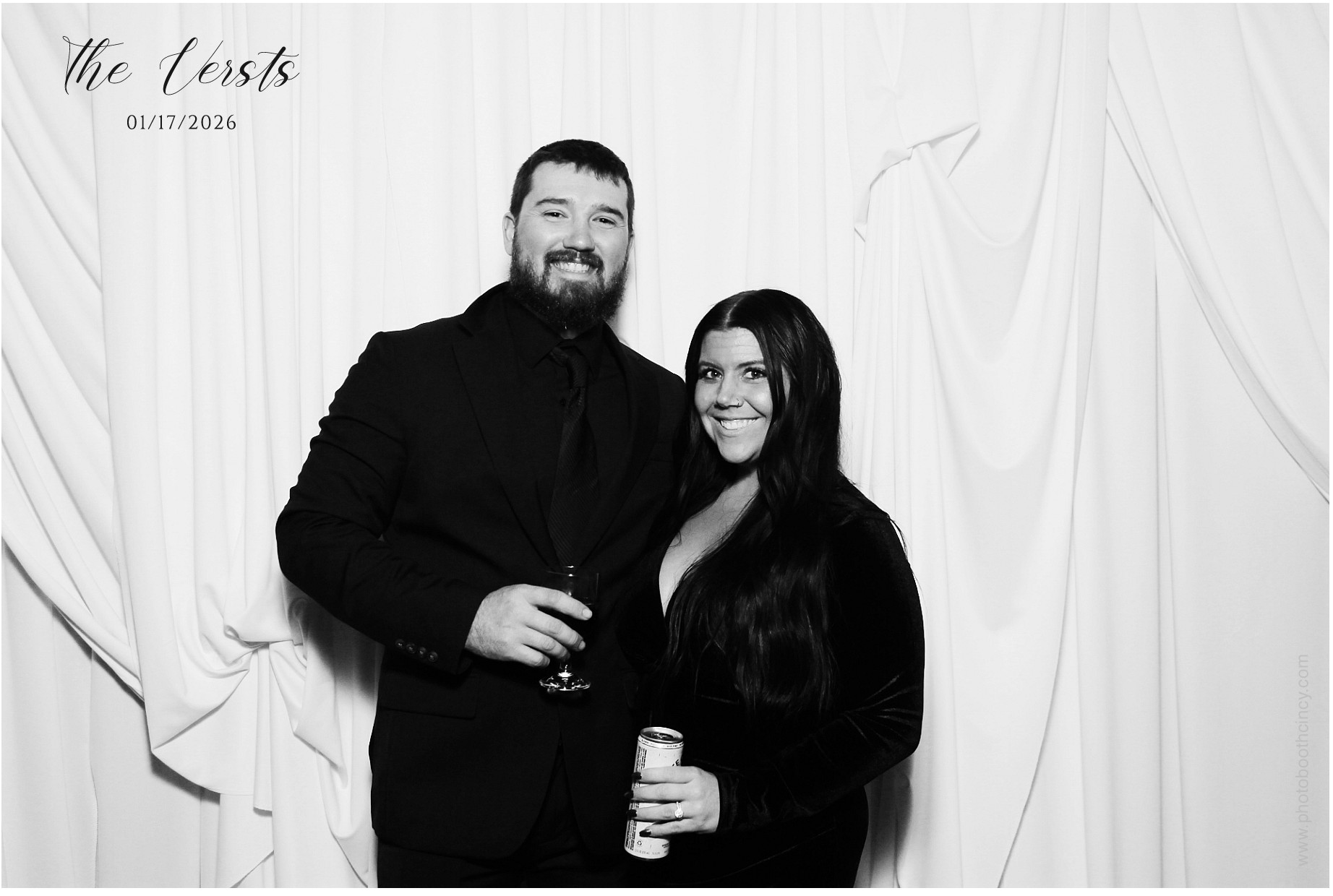 Conner & Madison | View more photos from the event at gallery.photoboothcincy.com/u/PhotoBoothCincy/Conner-Madison