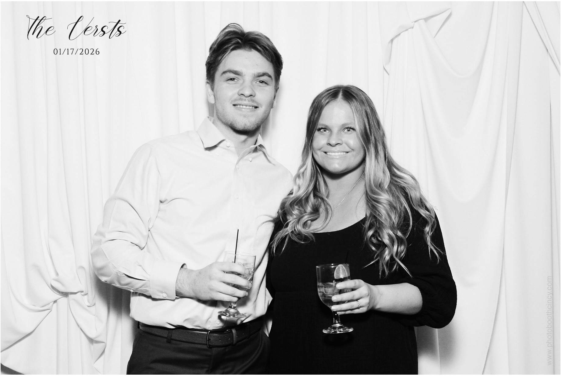 Conner & Madison | View more photos from the event at gallery.photoboothcincy.com/u/PhotoBoothCincy/Conner-Madison