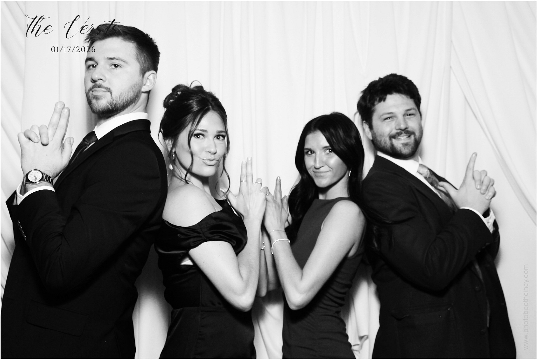 Conner & Madison | View more photos from the event at gallery.photoboothcincy.com/u/PhotoBoothCincy/Conner-Madison
