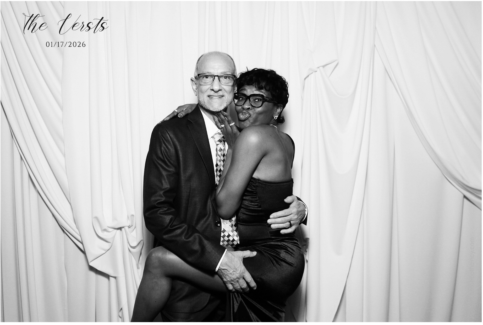 Conner & Madison | View more photos from the event at gallery.photoboothcincy.com/u/PhotoBoothCincy/Conner-Madison