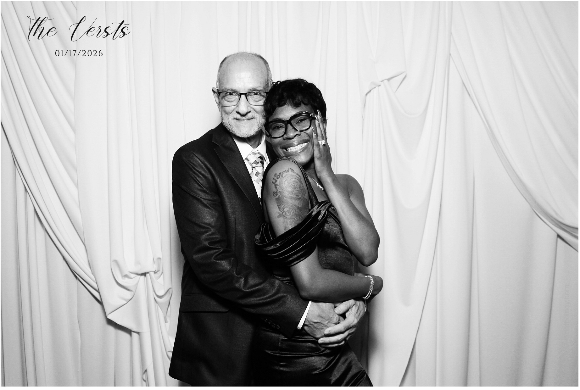 Conner & Madison | View more photos from the event at gallery.photoboothcincy.com/u/PhotoBoothCincy/Conner-Madison
