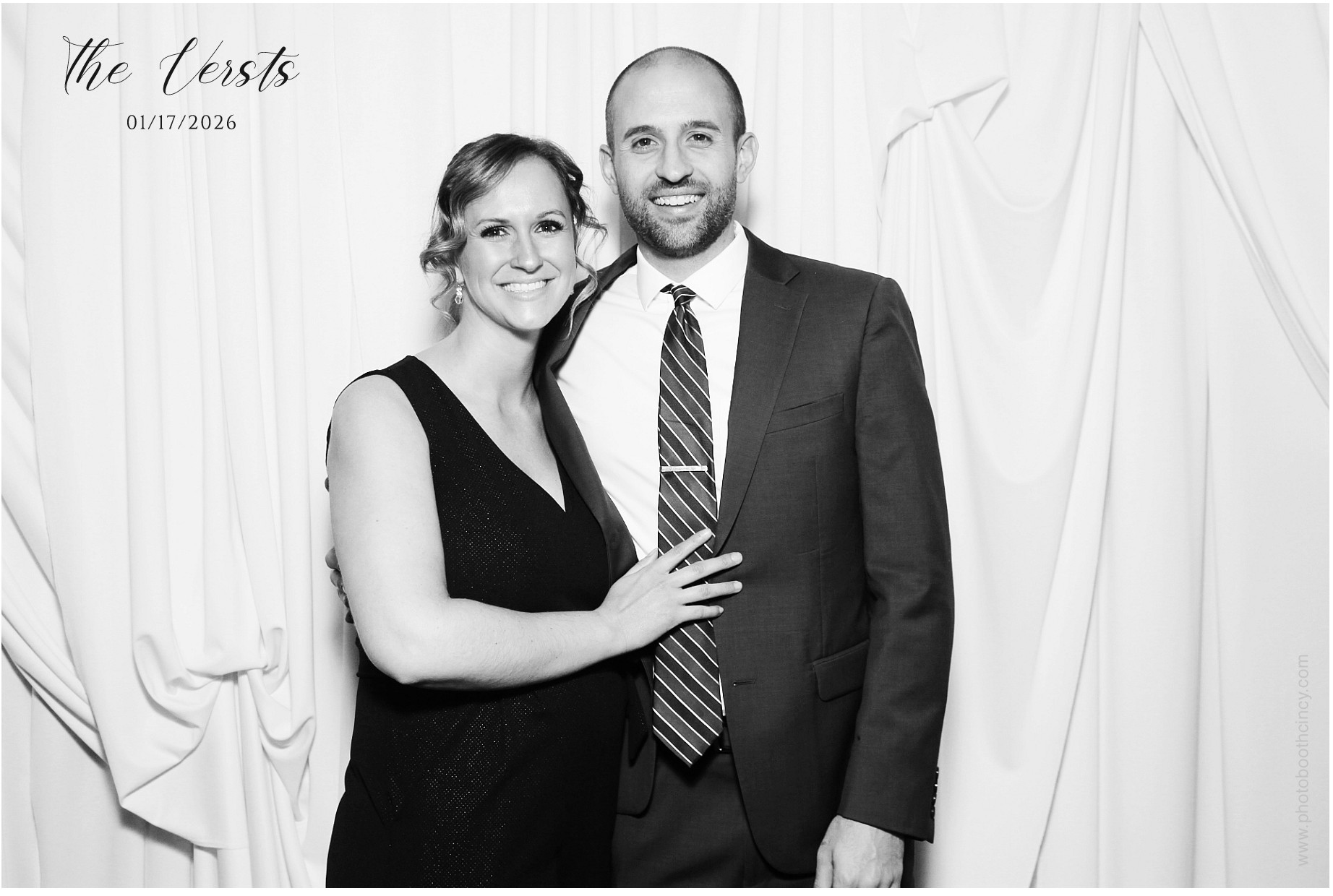 Conner & Madison | View more photos from the event at gallery.photoboothcincy.com/u/PhotoBoothCincy/Conner-Madison