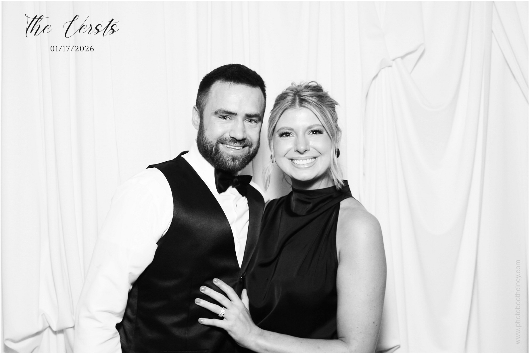 Conner & Madison | View more photos from the event at gallery.photoboothcincy.com/u/PhotoBoothCincy/Conner-Madison