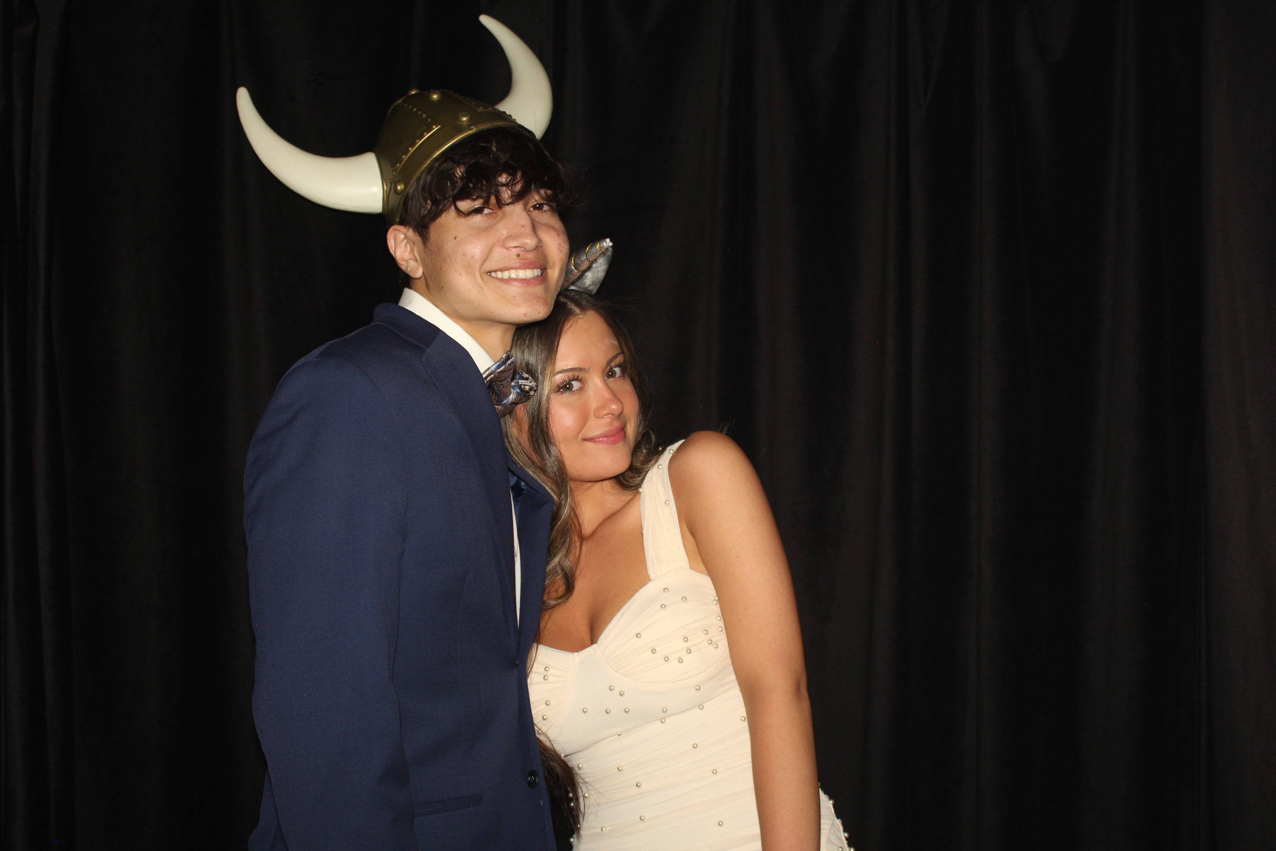  Cooper High School Prom | View more photos from the event at gallery.photoboothcincy.com/u/PhotoBoothCincy/Cooper-High-School-Prom-0