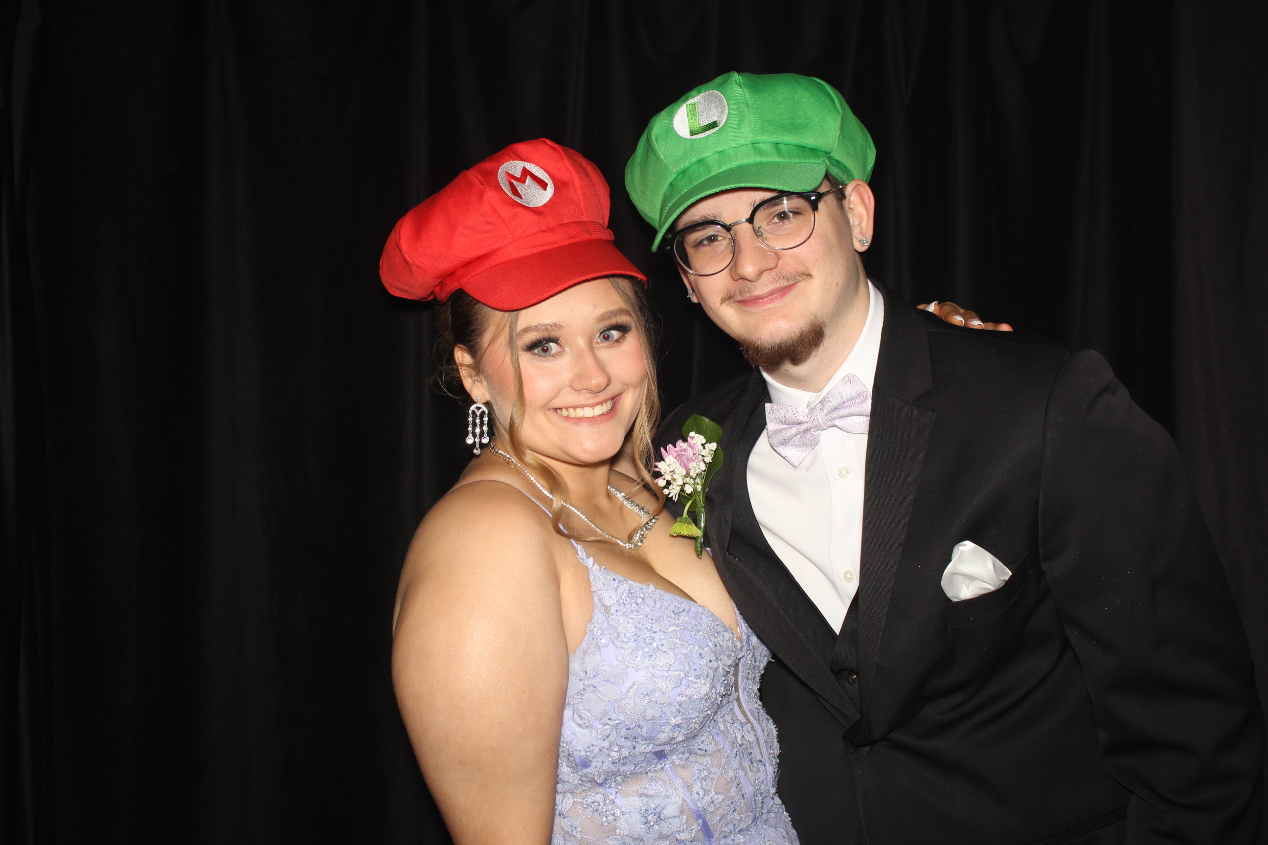  Cooper High School Prom | View more photos from the event at gallery.photoboothcincy.com/u/PhotoBoothCincy/Cooper-High-School-Prom-0