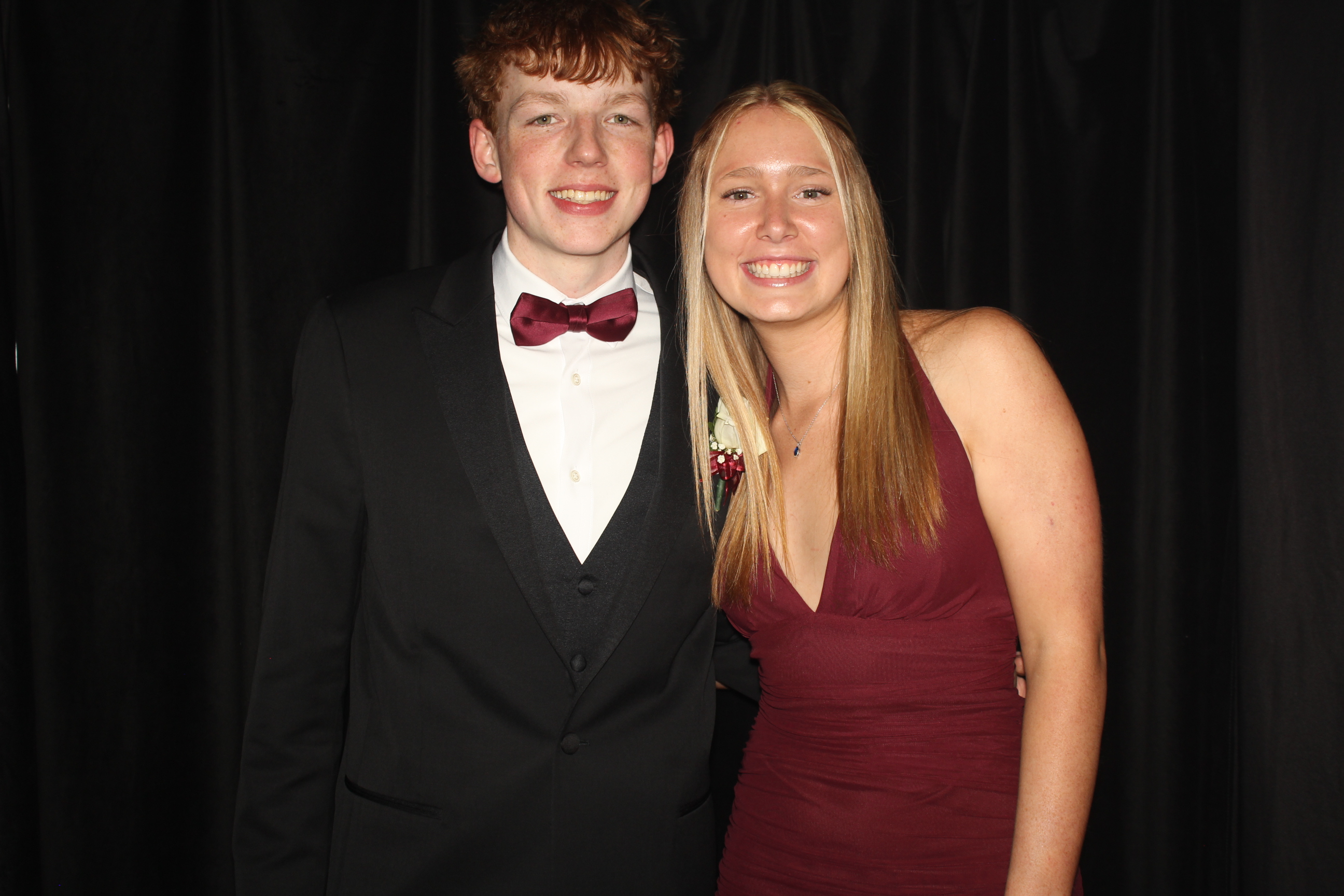  Cooper High School Prom | View more photos from the event at gallery.photoboothcincy.com/u/PhotoBoothCincy/Cooper-High-School-Prom-0