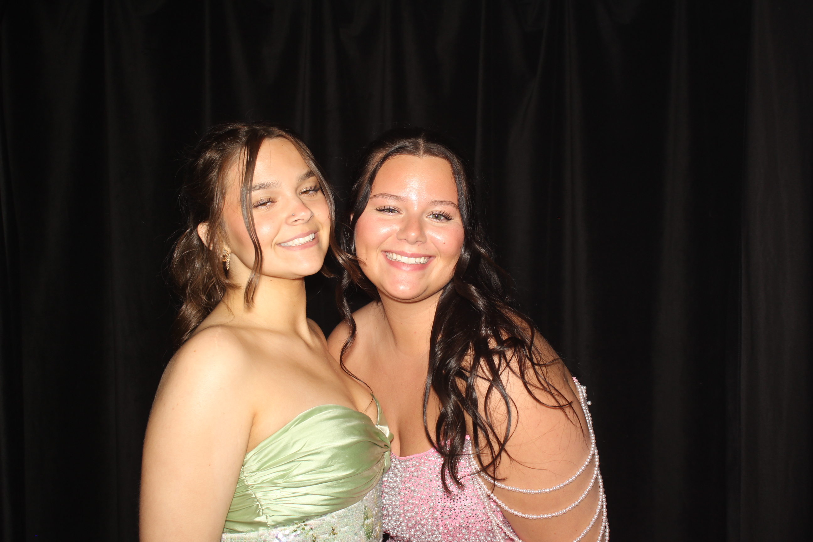  Cooper High School Prom | View more photos from the event at gallery.photoboothcincy.com/u/PhotoBoothCincy/Cooper-High-School-Prom-0