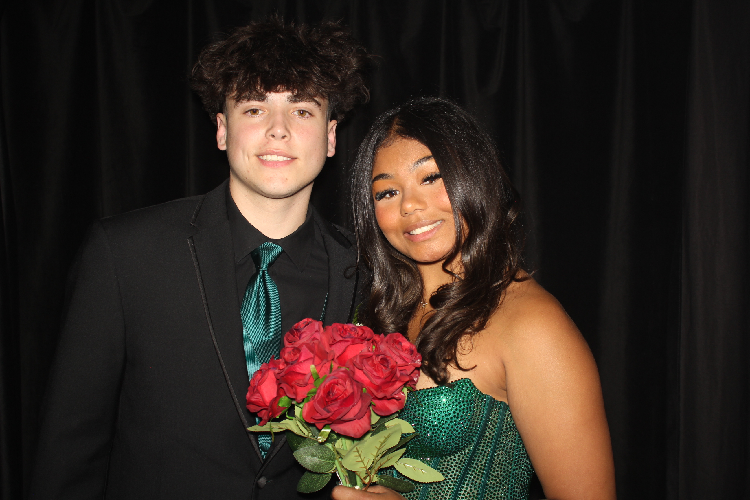  Cooper High School Prom | View more photos from the event at gallery.photoboothcincy.com/u/PhotoBoothCincy/Cooper-High-School-Prom-0