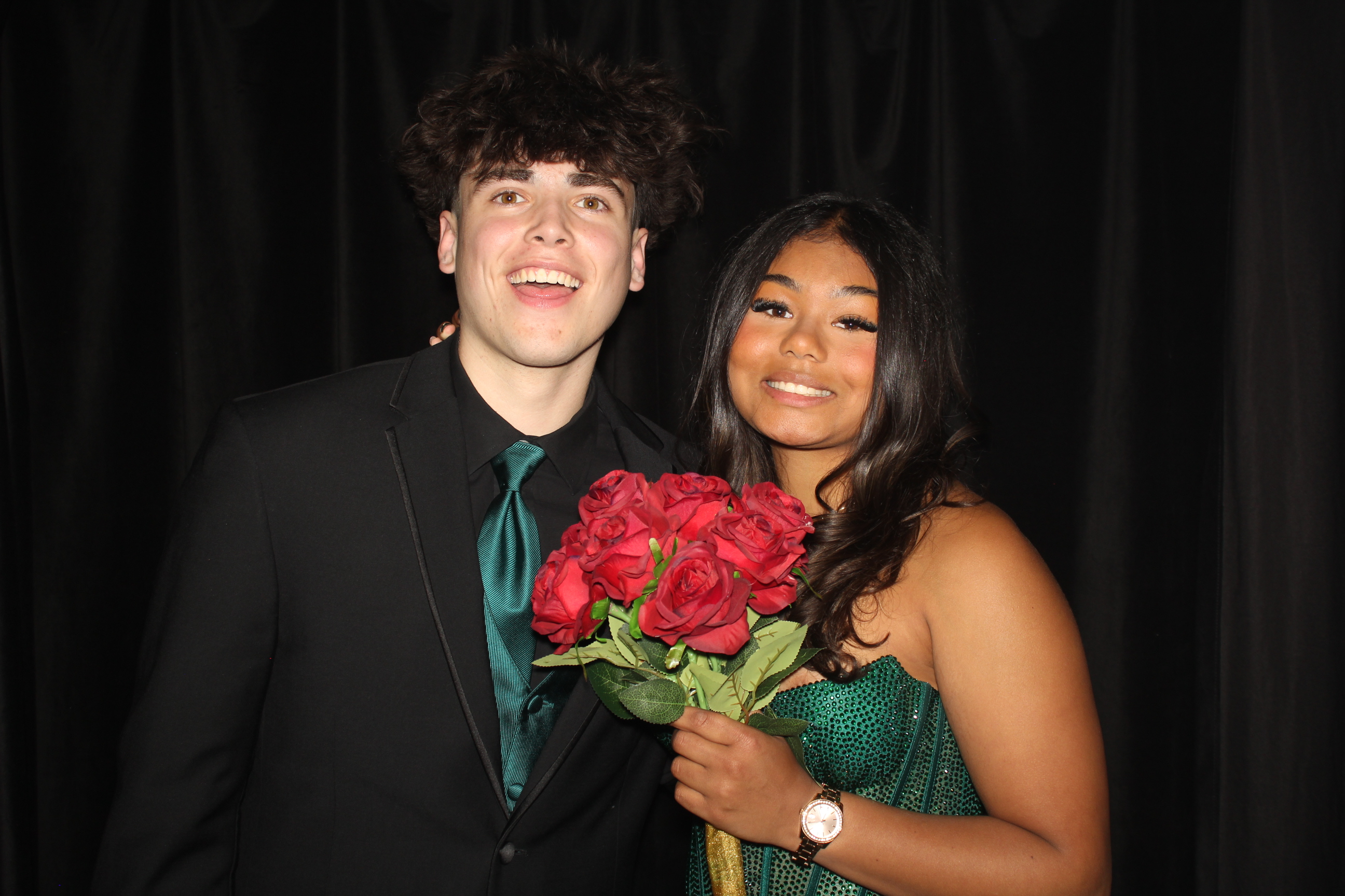  Cooper High School Prom | View more photos from the event at gallery.photoboothcincy.com/u/PhotoBoothCincy/Cooper-High-School-Prom-0