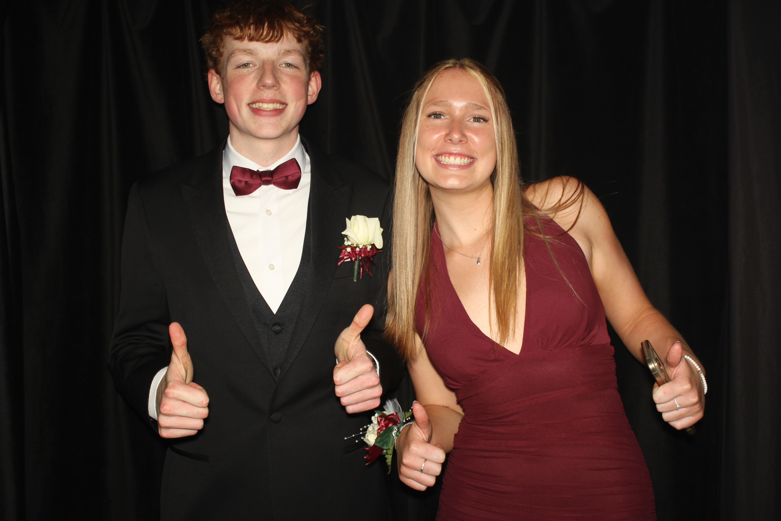  Cooper High School Prom | View more photos from the event at gallery.photoboothcincy.com/u/PhotoBoothCincy/Cooper-High-School-Prom-0