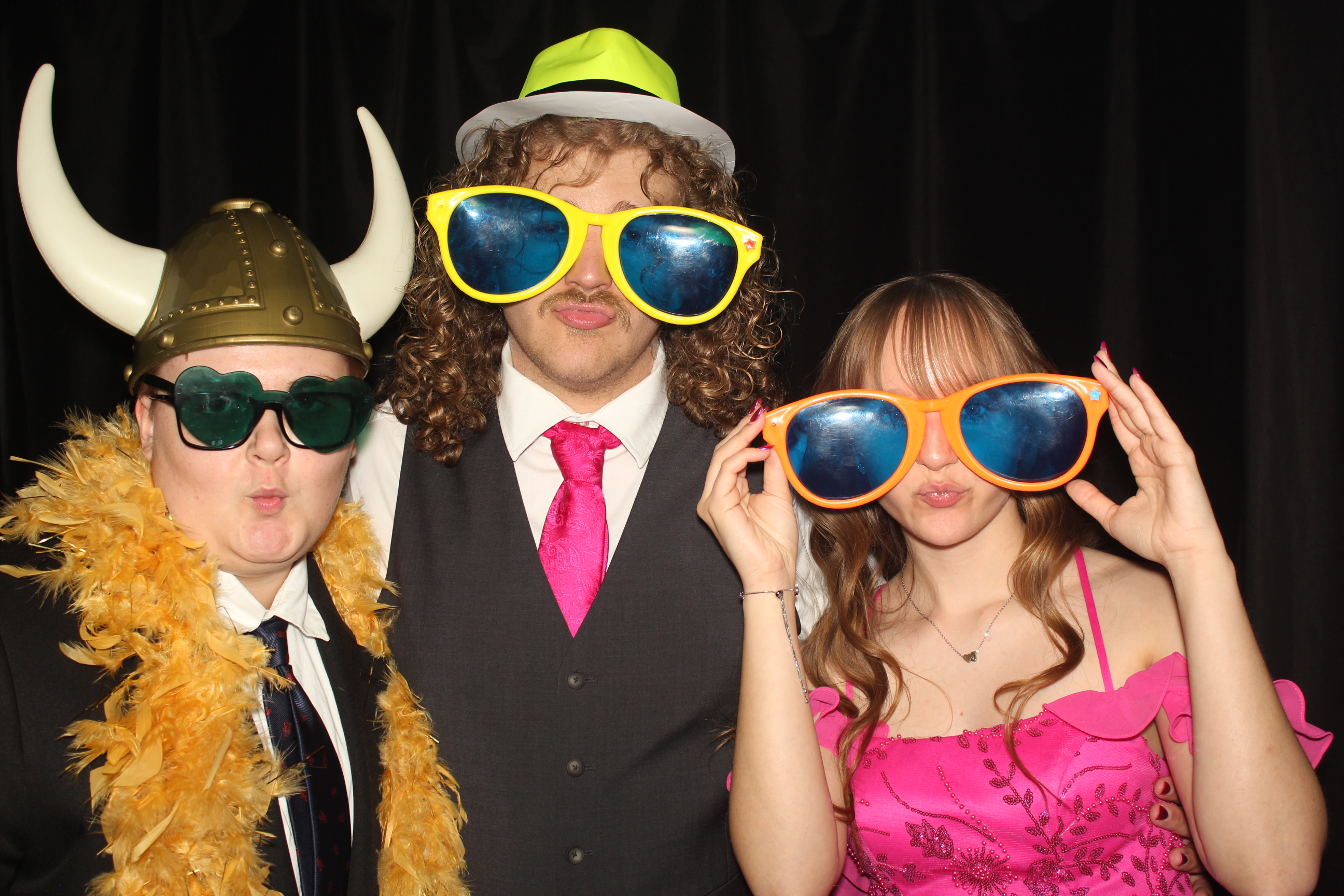 Cooper High School Prom | View more photos from the event at gallery.photoboothcincy.com/u/PhotoBoothCincy/Cooper-High-School-Prom-0