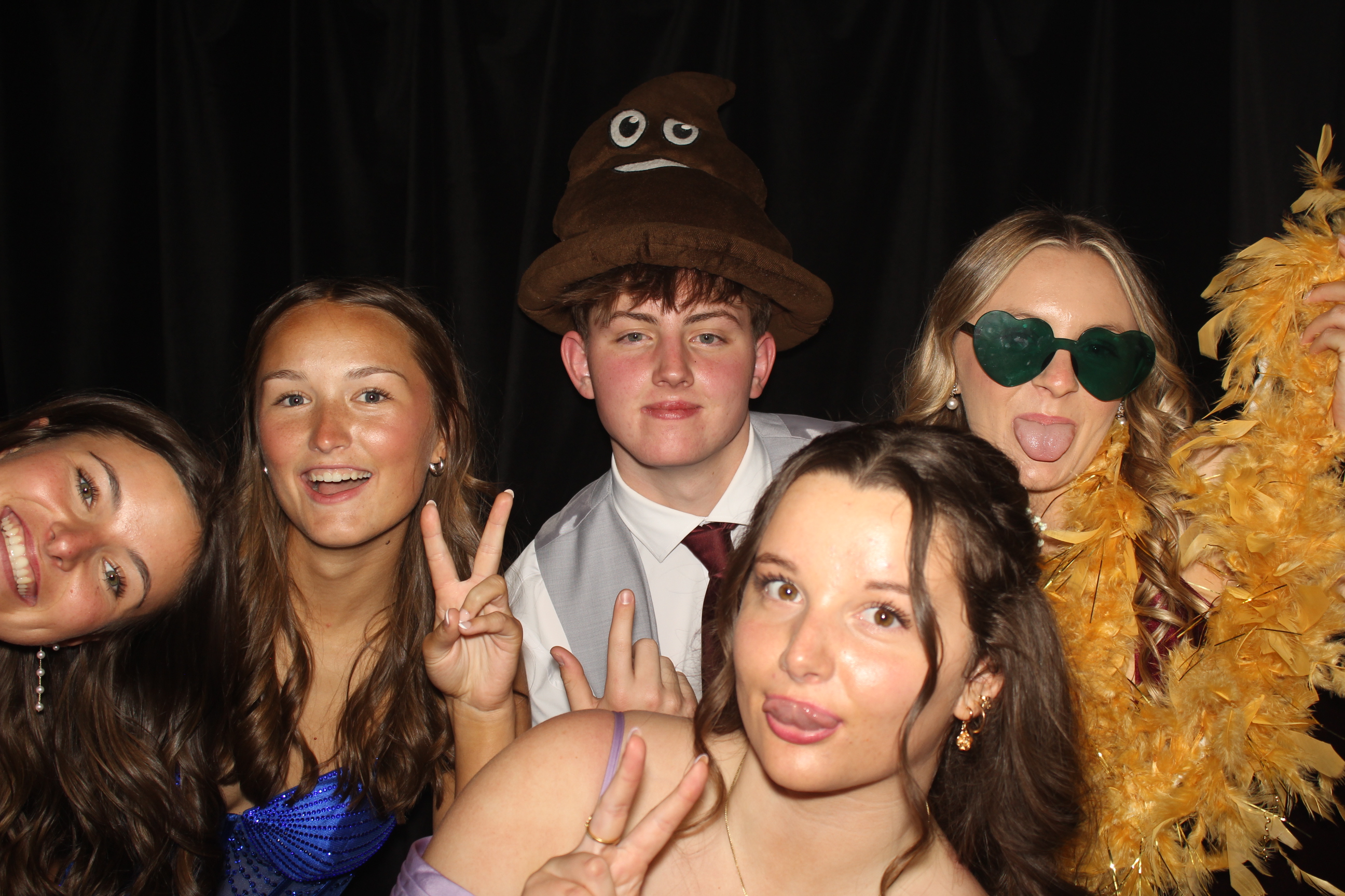  Cooper High School Prom | View more photos from the event at gallery.photoboothcincy.com/u/PhotoBoothCincy/Cooper-High-School-Prom-0