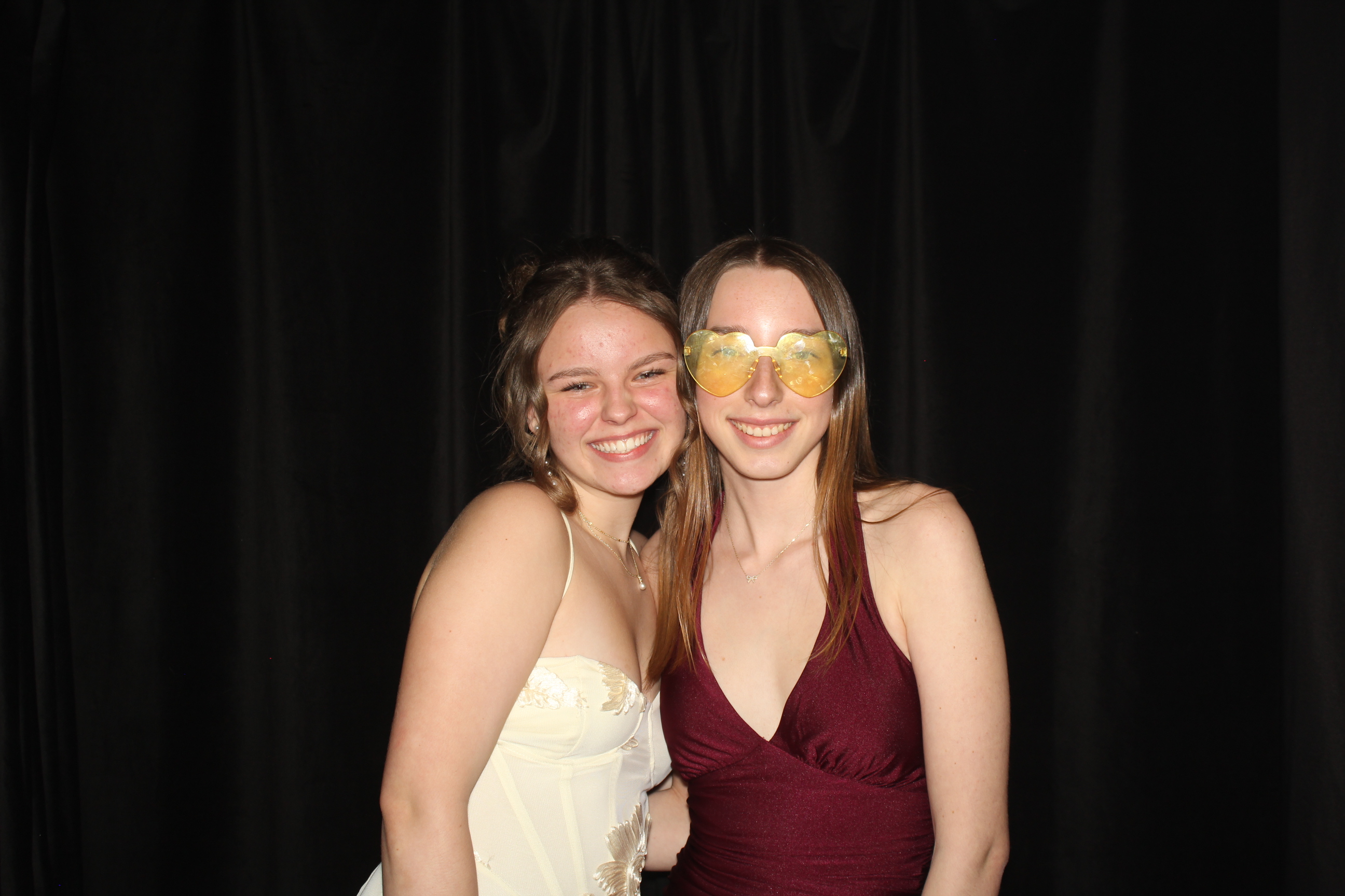  Cooper High School Prom | View more photos from the event at gallery.photoboothcincy.com/u/PhotoBoothCincy/Cooper-High-School-Prom-0