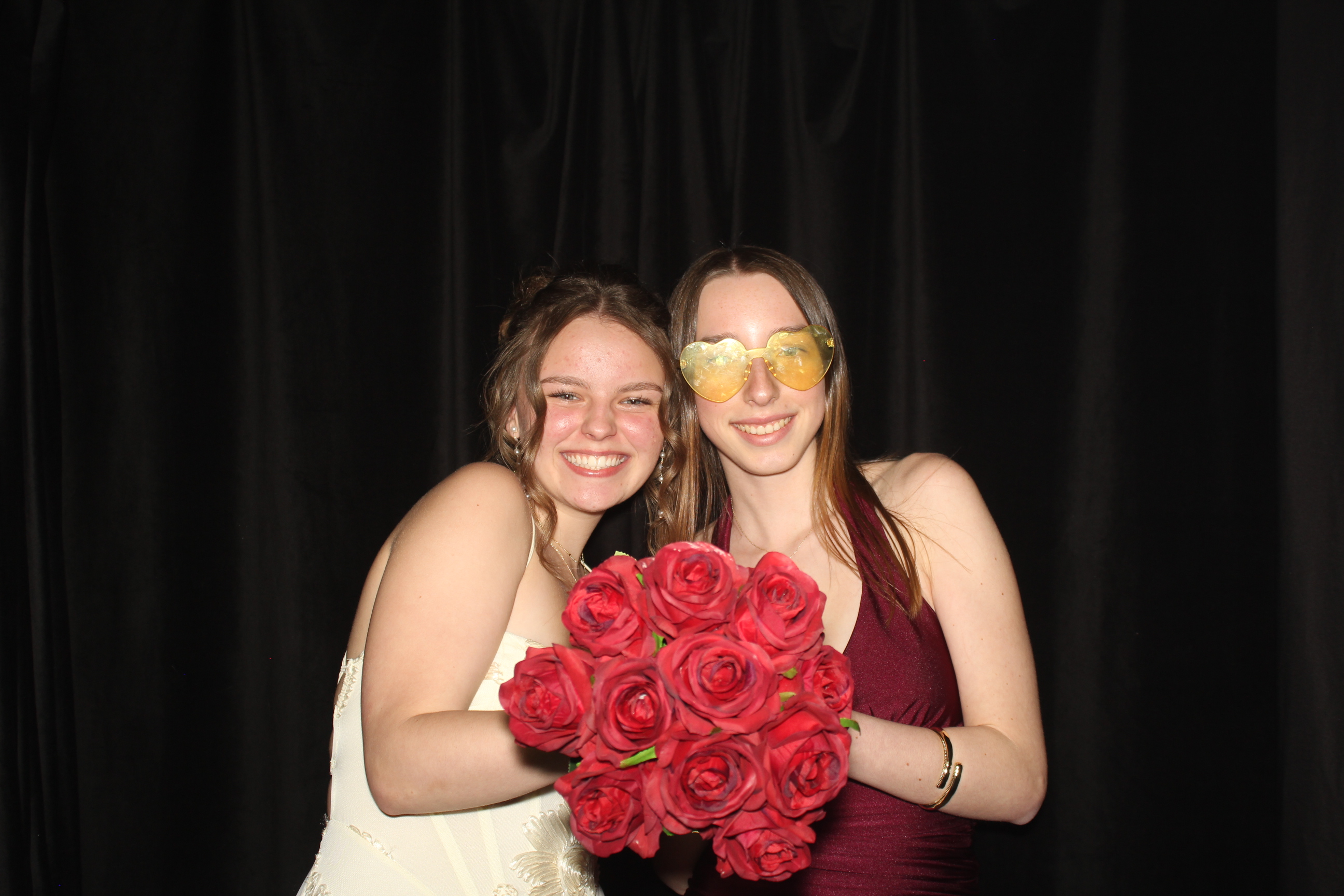  Cooper High School Prom | View more photos from the event at gallery.photoboothcincy.com/u/PhotoBoothCincy/Cooper-High-School-Prom-0