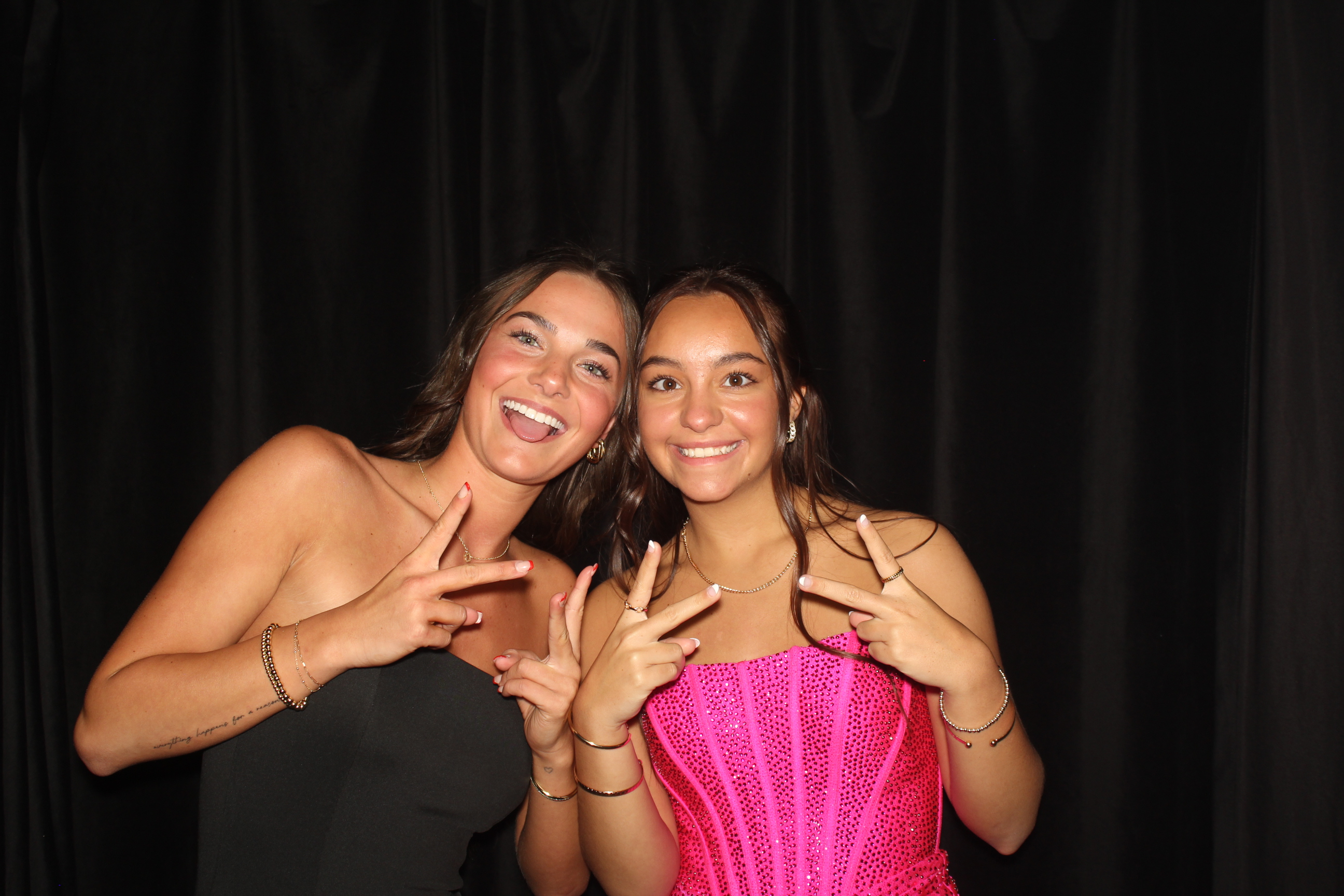  Cooper High School Prom | View more photos from the event at gallery.photoboothcincy.com/u/PhotoBoothCincy/Cooper-High-School-Prom-0