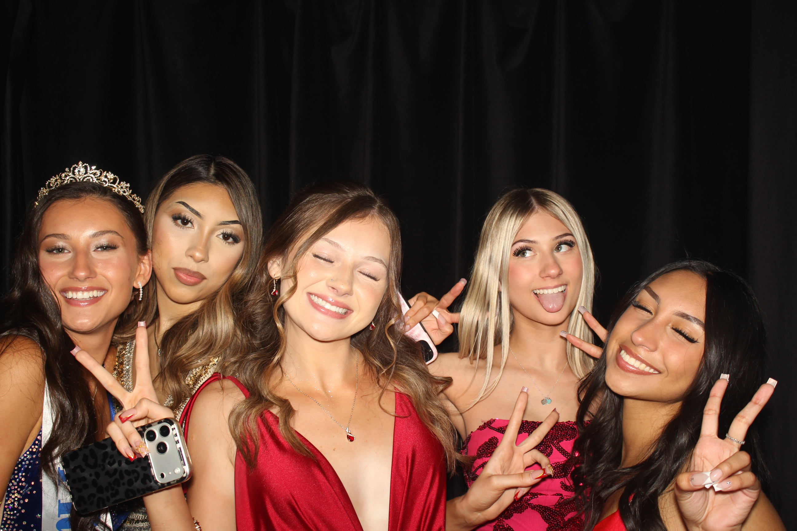  Cooper High School Prom | View more photos from the event at gallery.photoboothcincy.com/u/PhotoBoothCincy/Cooper-High-School-Prom-0