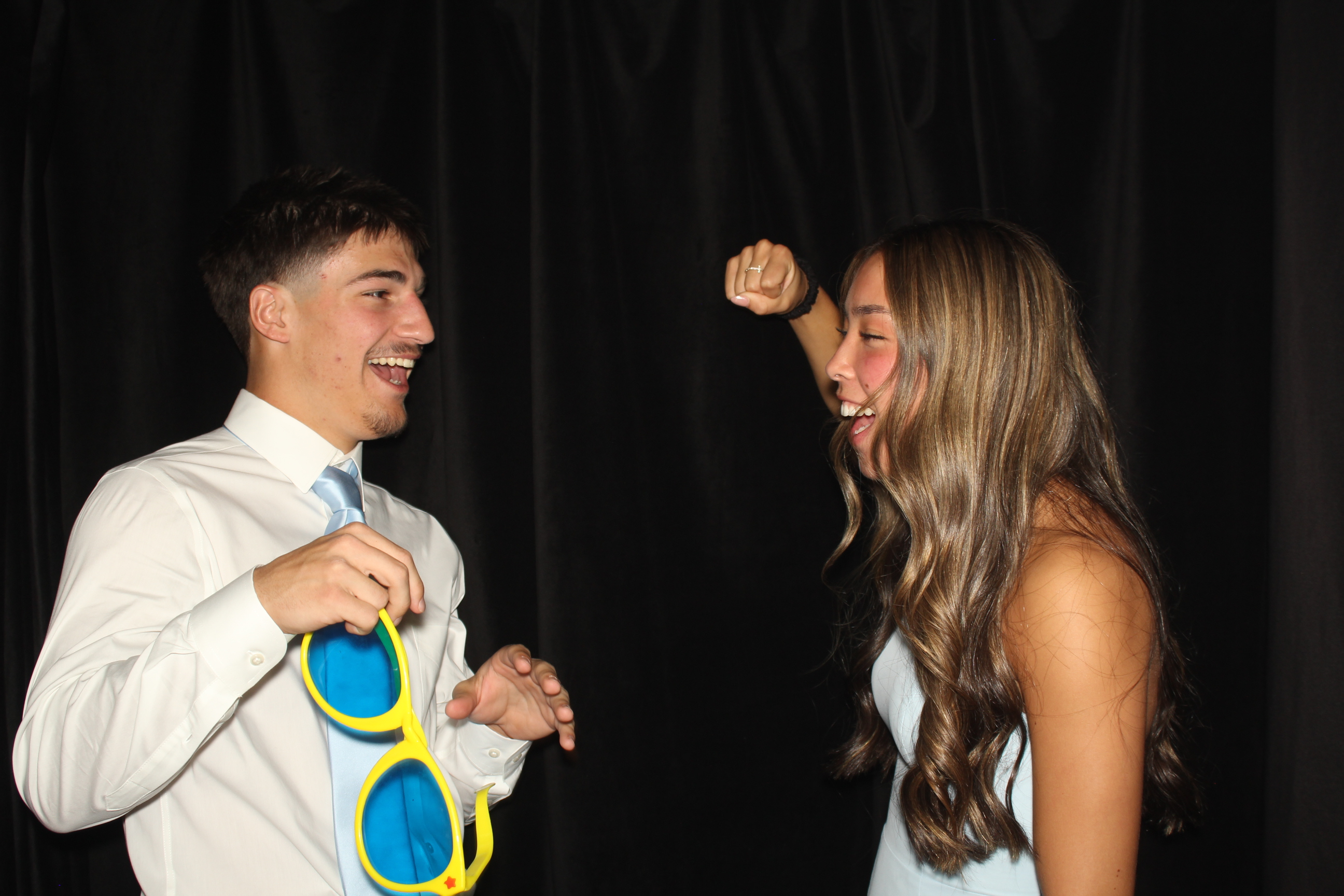  Cooper High School Prom | View more photos from the event at gallery.photoboothcincy.com/u/PhotoBoothCincy/Cooper-High-School-Prom-0