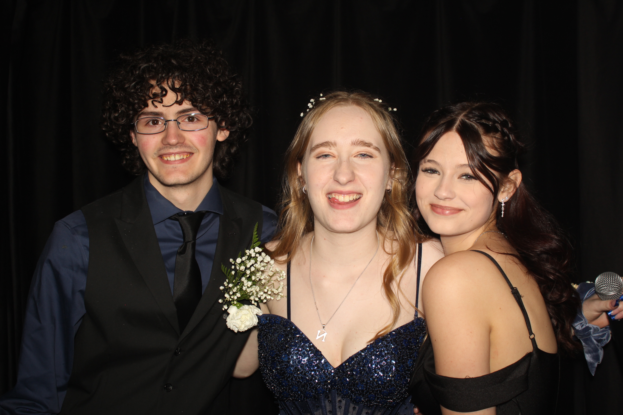  Cooper High School Prom | View more photos from the event at gallery.photoboothcincy.com/u/PhotoBoothCincy/Cooper-High-School-Prom-0