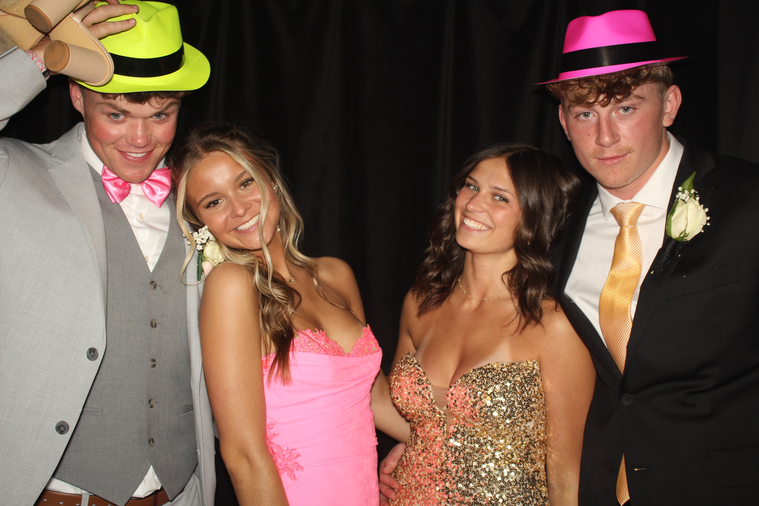  Cooper High School Prom | View more photos from the event at gallery.photoboothcincy.com/u/PhotoBoothCincy/Cooper-High-School-Prom-0