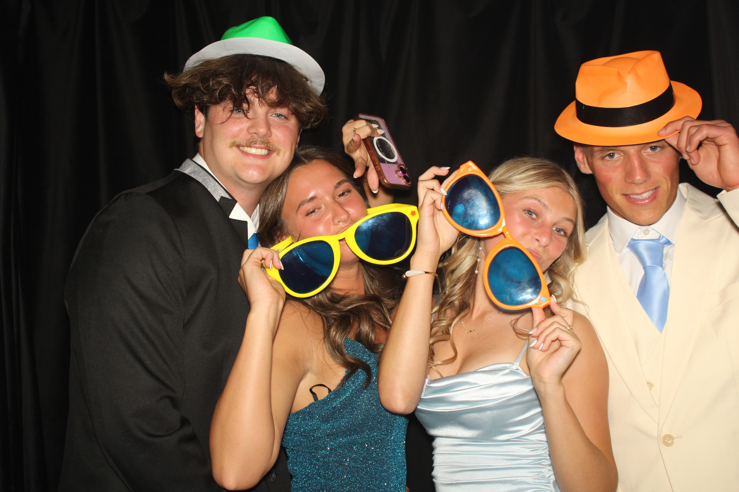  Cooper High School Prom | View more photos from the event at gallery.photoboothcincy.com/u/PhotoBoothCincy/Cooper-High-School-Prom-0