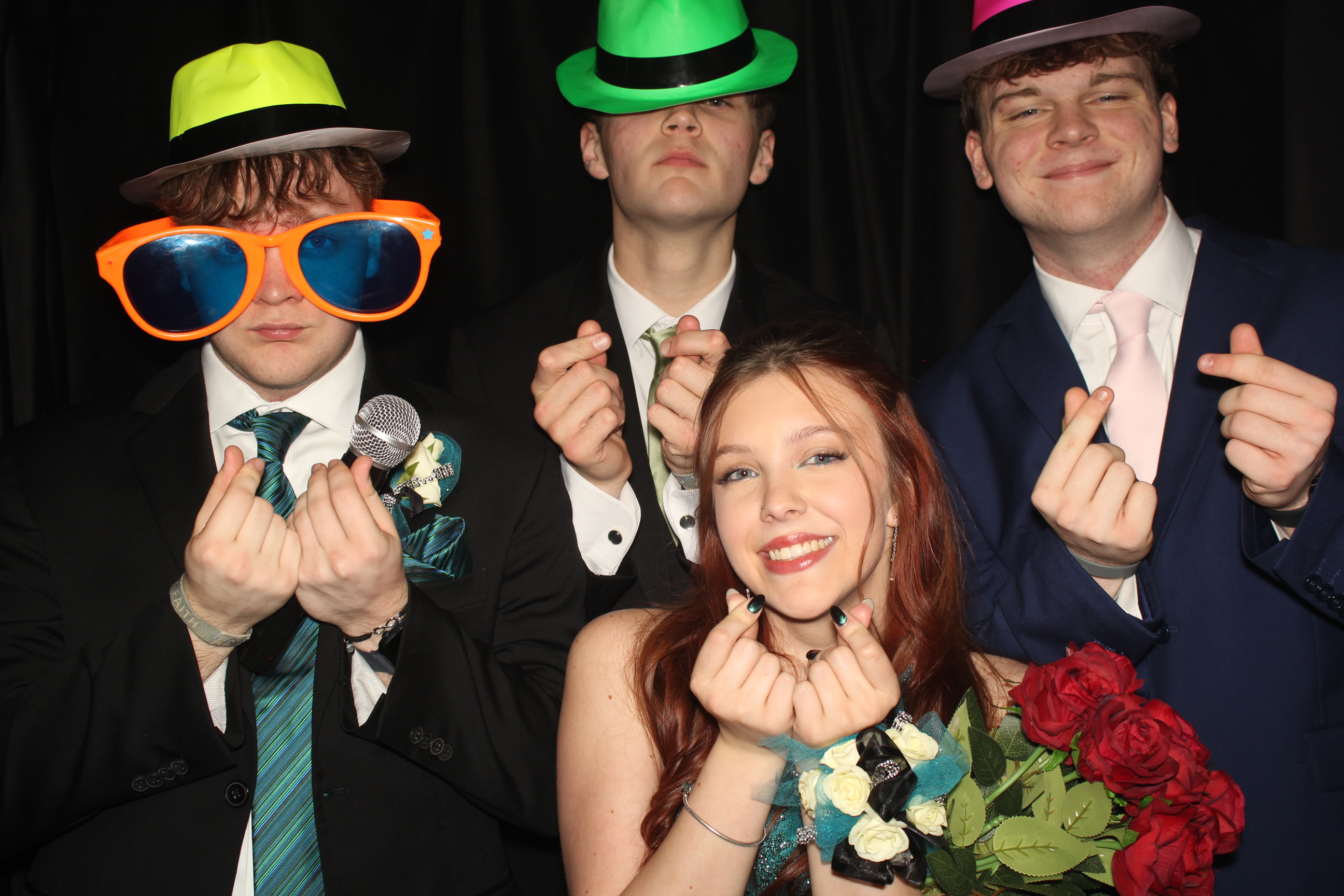  Cooper High School Prom | View more photos from the event at gallery.photoboothcincy.com/u/PhotoBoothCincy/Cooper-High-School-Prom-0