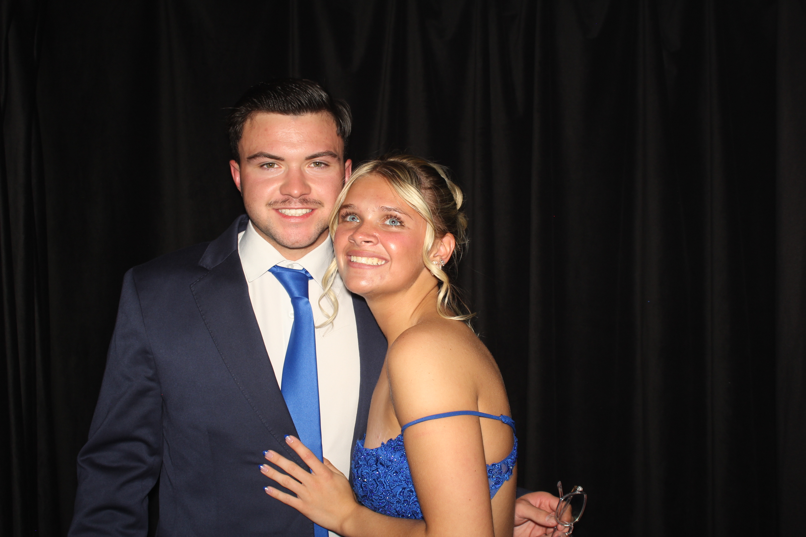  Cooper High School Prom | View more photos from the event at gallery.photoboothcincy.com/u/PhotoBoothCincy/Cooper-High-School-Prom-0