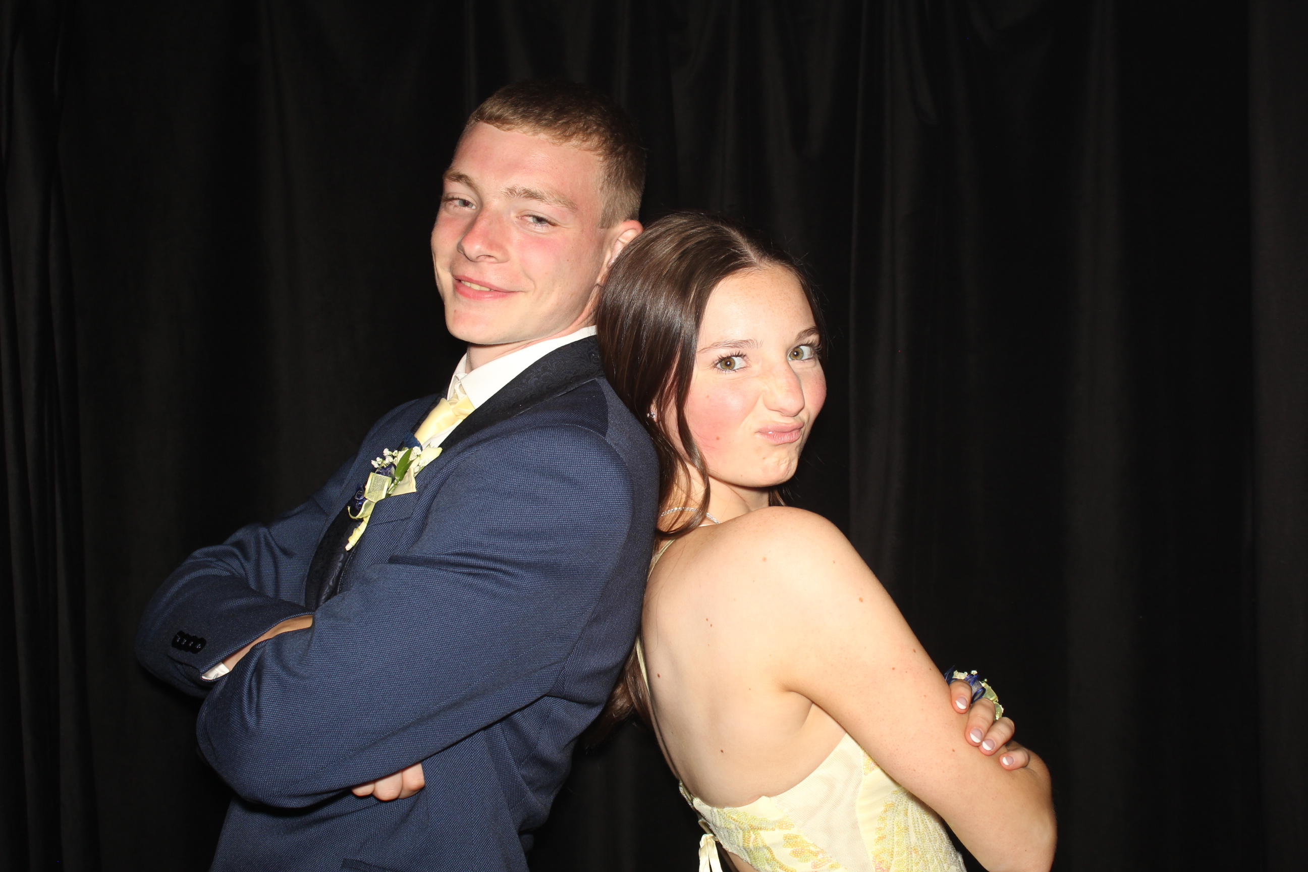  Cooper High School Prom | View more photos from the event at gallery.photoboothcincy.com/u/PhotoBoothCincy/Cooper-High-School-Prom-0