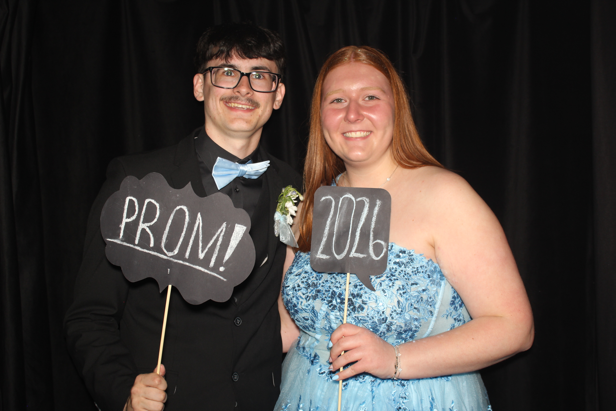  Cooper High School Prom | View more photos from the event at gallery.photoboothcincy.com/u/PhotoBoothCincy/Cooper-High-School-Prom-0