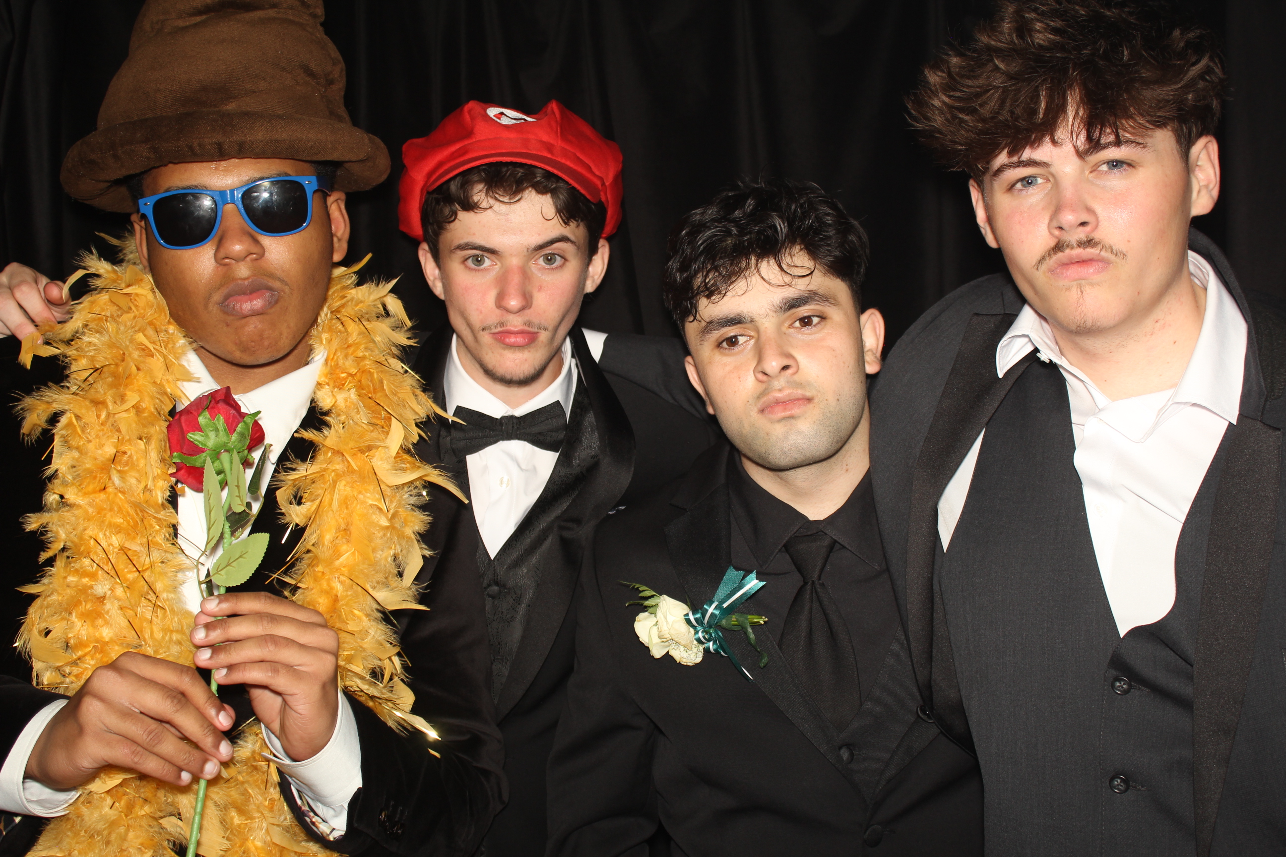  Cooper High School Prom | View more photos from the event at gallery.photoboothcincy.com/u/PhotoBoothCincy/Cooper-High-School-Prom-0