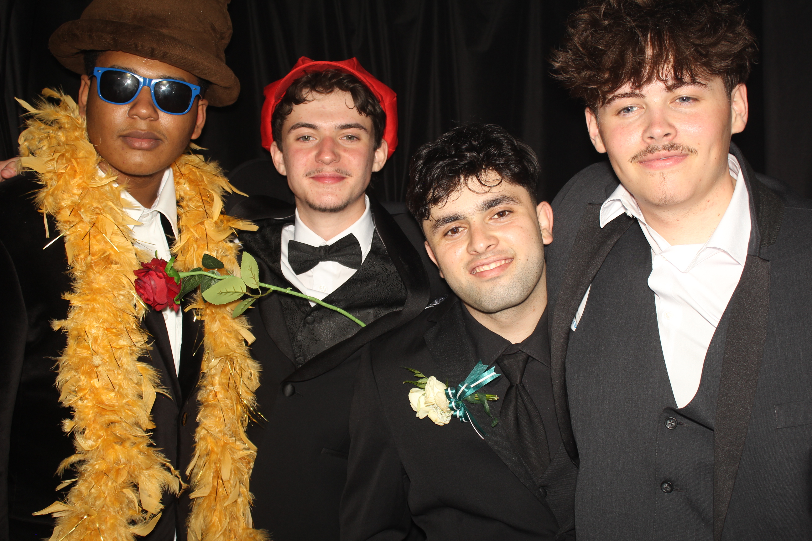  Cooper High School Prom | View more photos from the event at gallery.photoboothcincy.com/u/PhotoBoothCincy/Cooper-High-School-Prom-0
